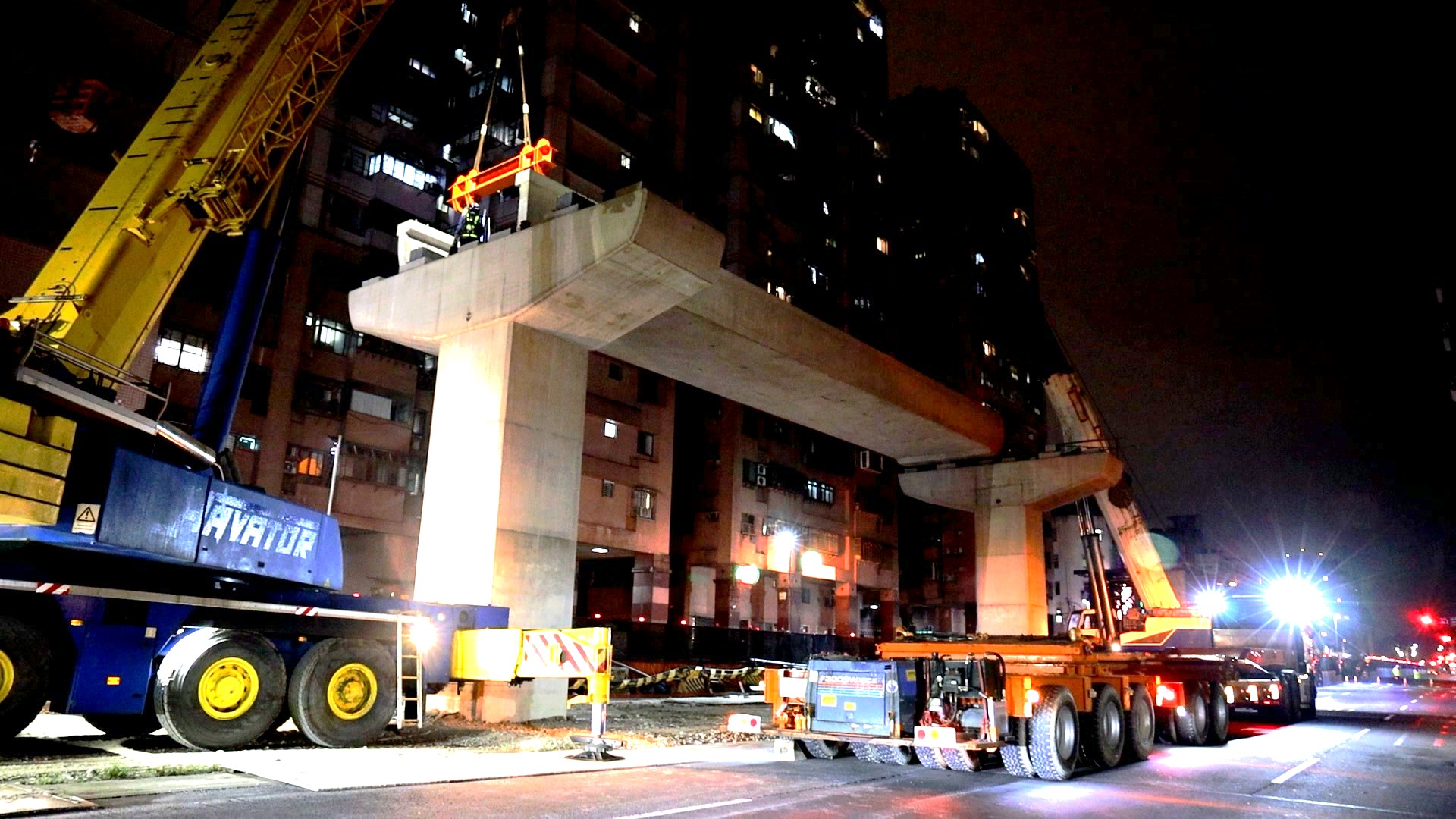 捷運土樹線進入上部結構施工