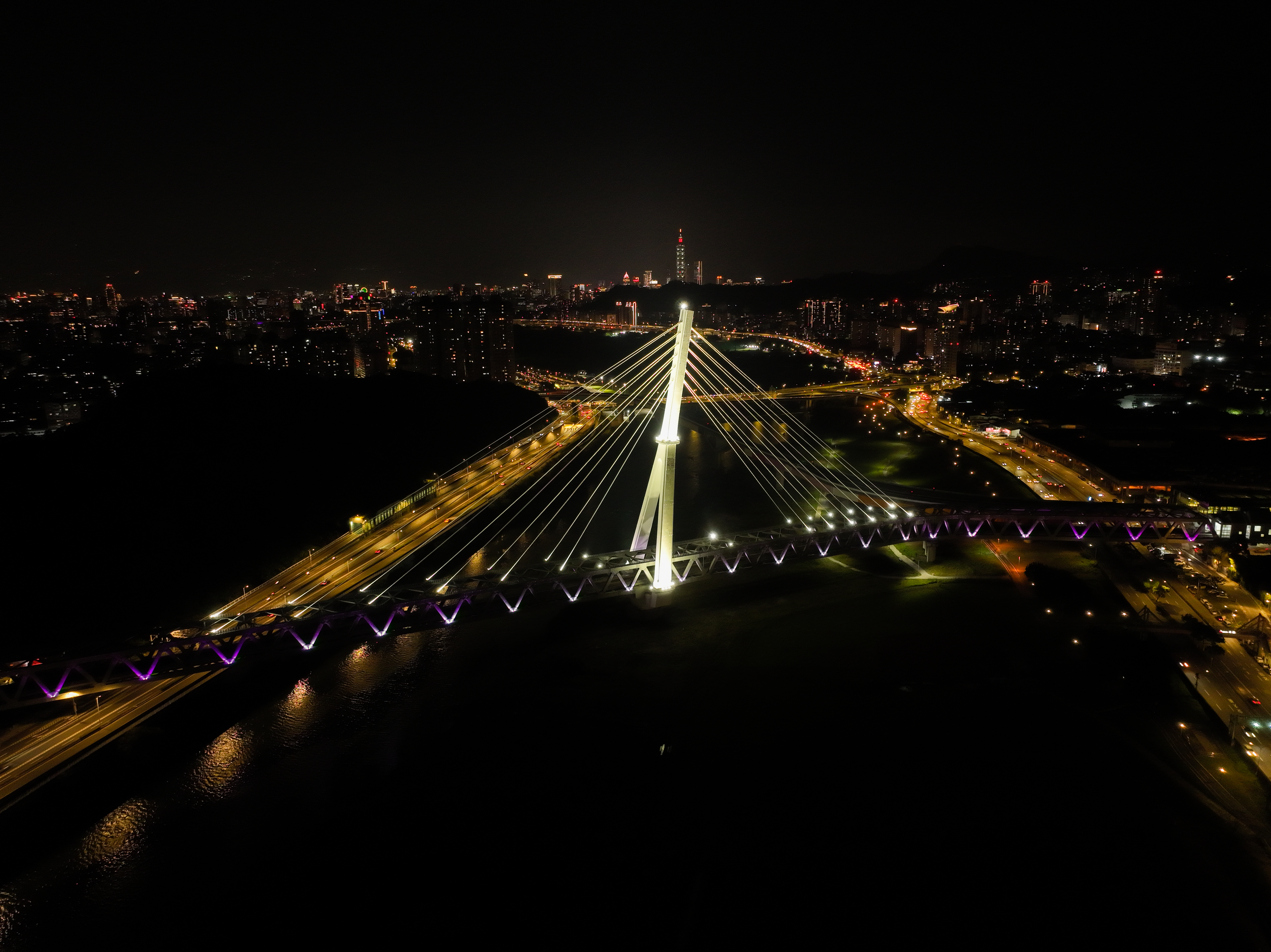 安坑輕軌安心橋