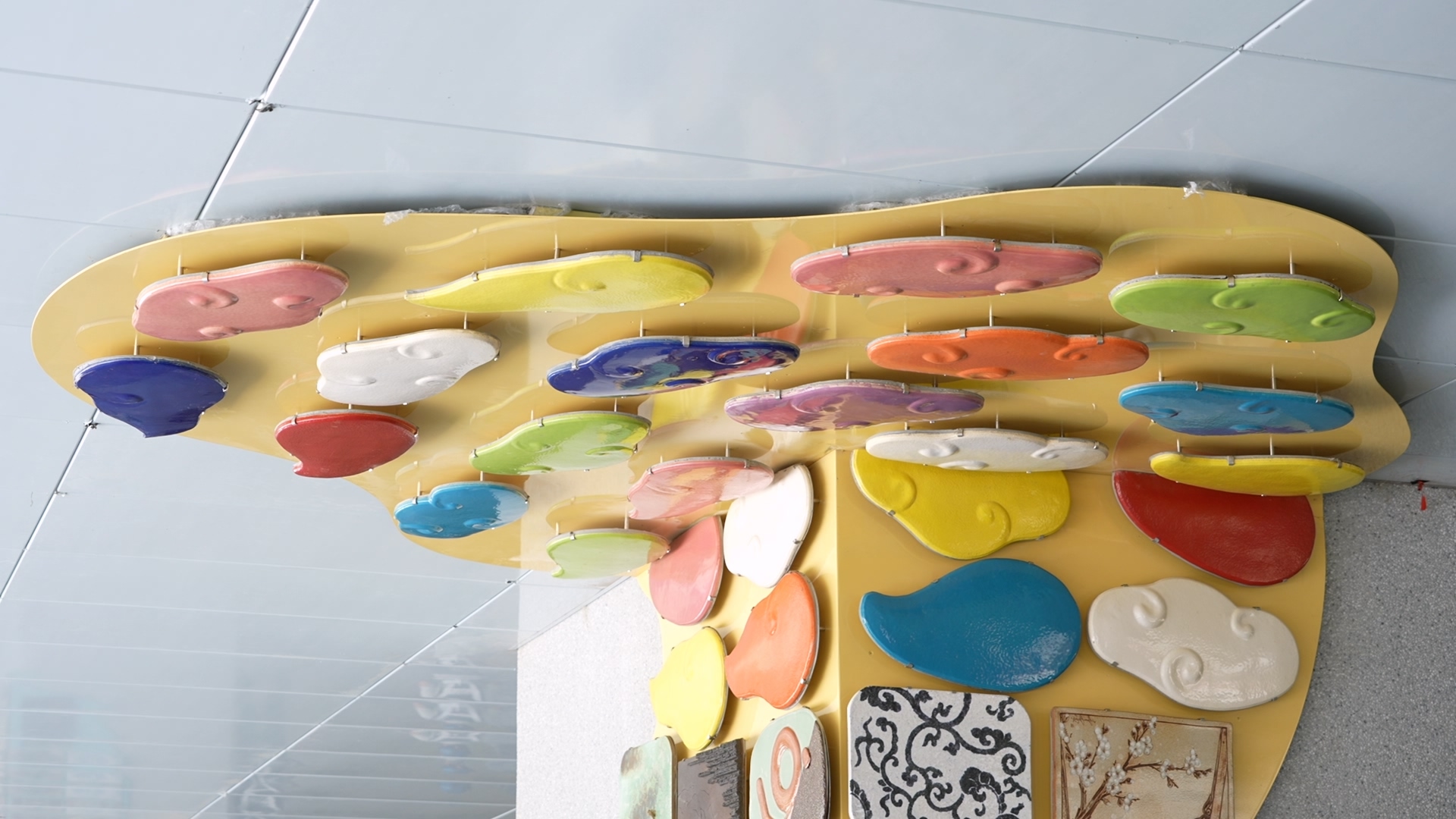 陶瓷老街站公共藝術「玩陶」