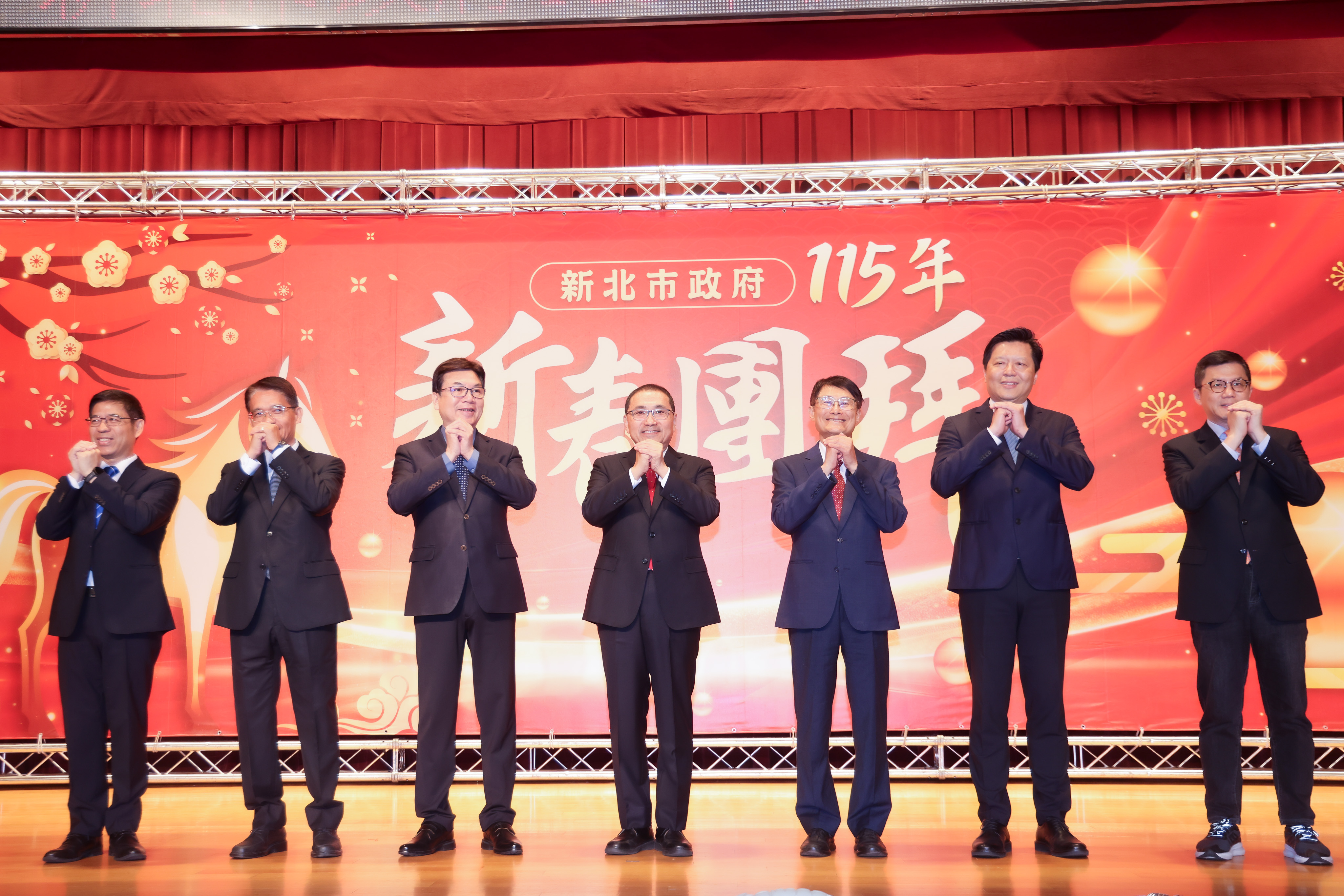 侯友宜表示，今年是他執政的最後一年，市府團隊已收穫許多施政成果，但同時仍有許多待完成的建設、福利持續進行。