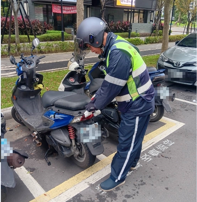 管理員夾單宣導