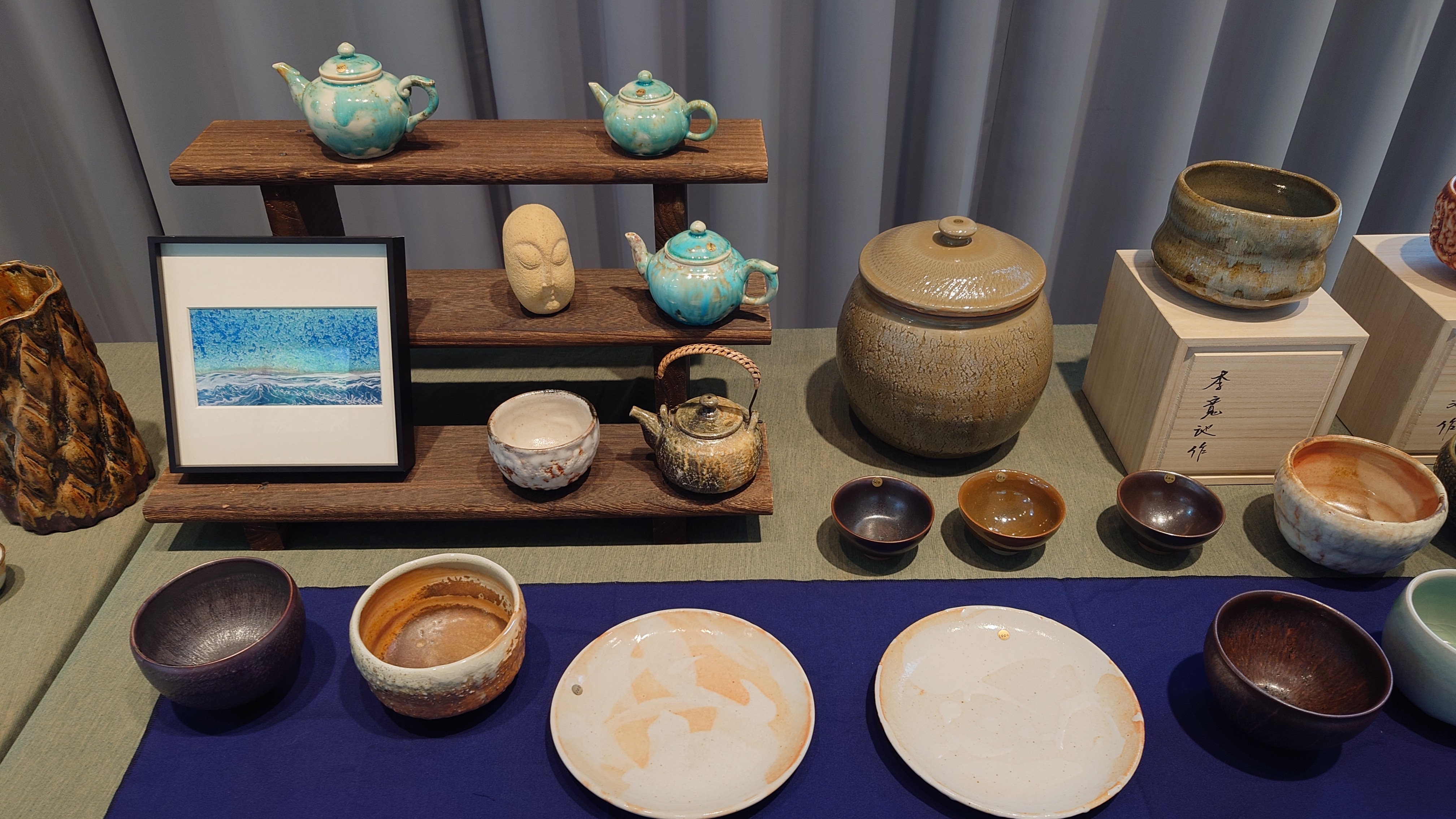 北海岸藝術文化創意發展協會展出柴燒、天目與青花志野等陶藝作品(1)