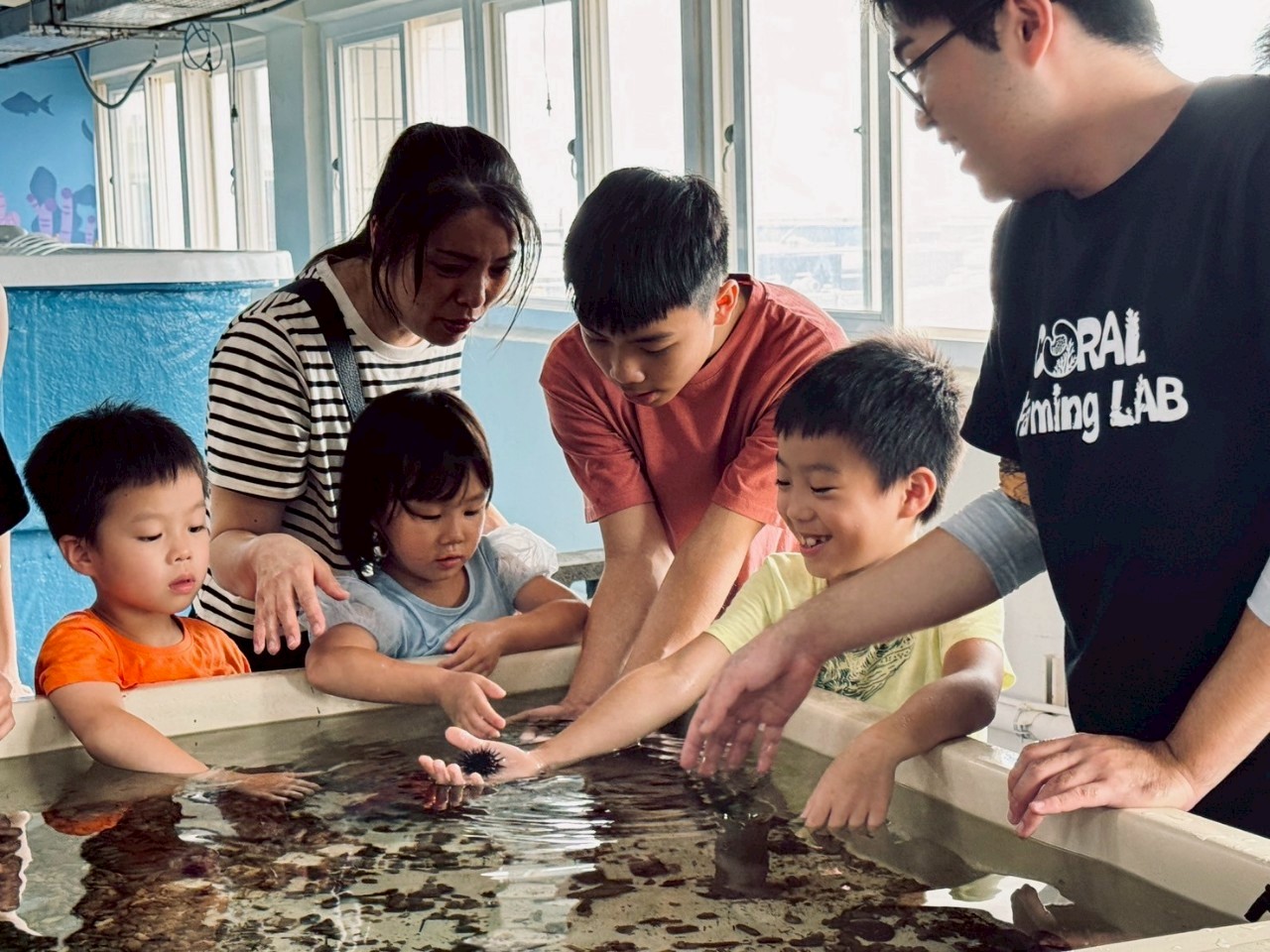 民眾體驗園區觸摸池