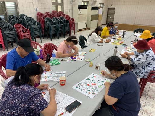 ▲文健站長者平時上課情形。(圖/新北市政府原民局提供)