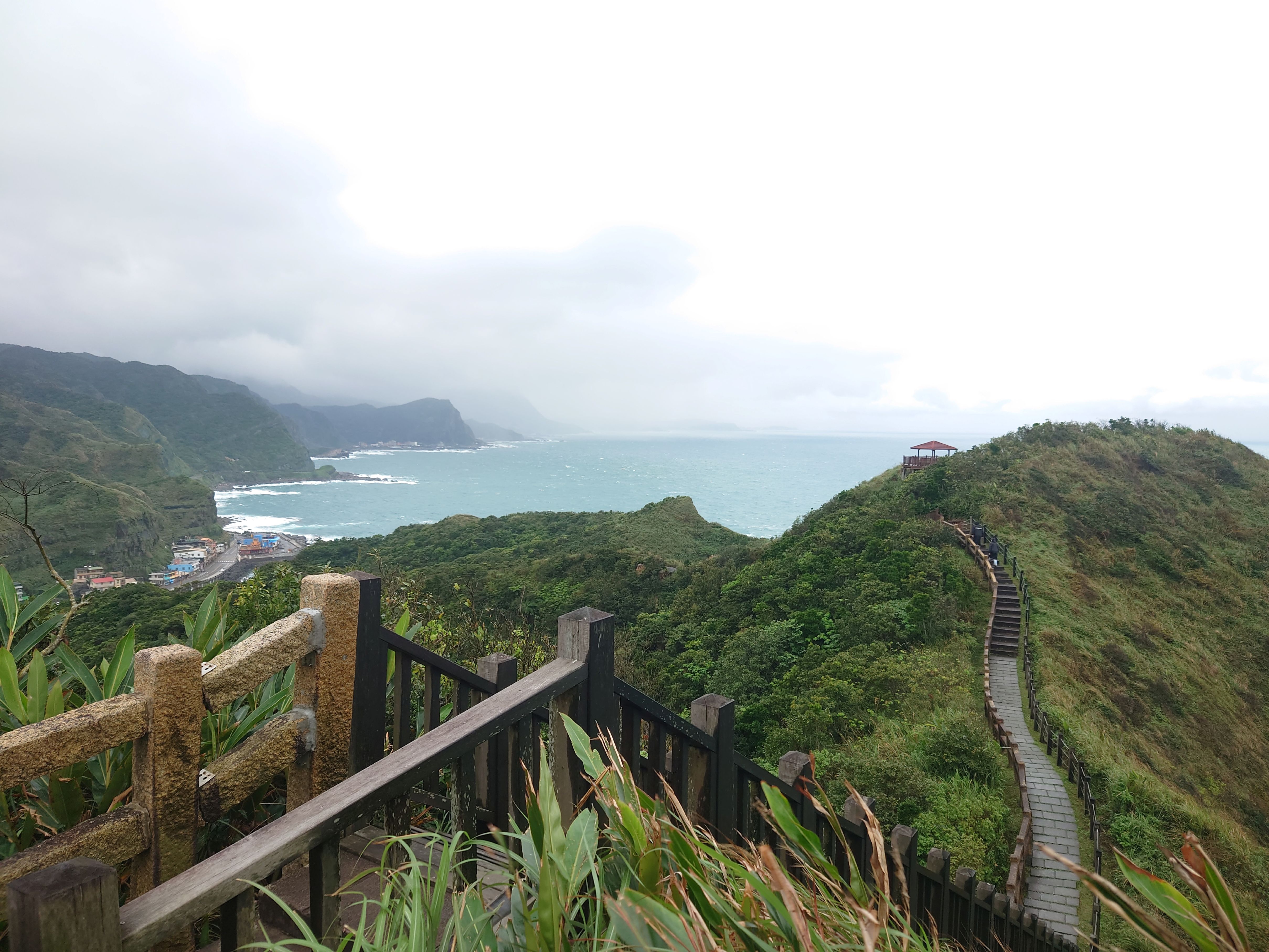 臺版萬里長城 - 鼻頭步道