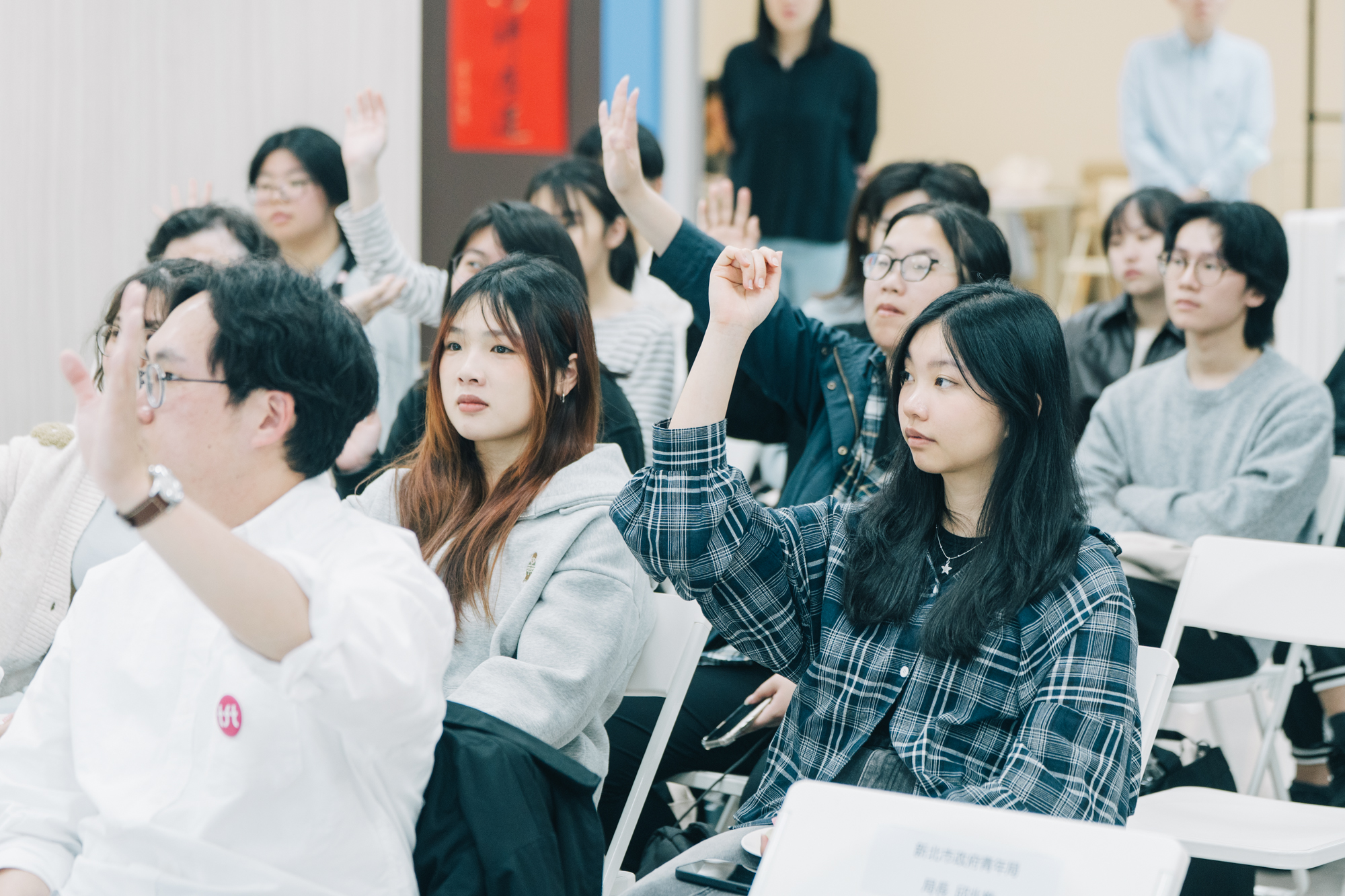 現場同學踴躍提問與五大社會創新組織交流。