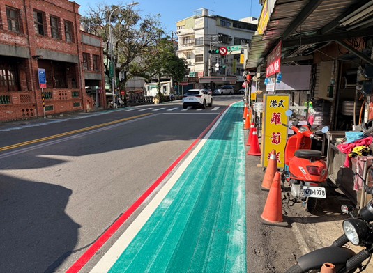 北深路2段增繪標線型人行道至深坑老街口