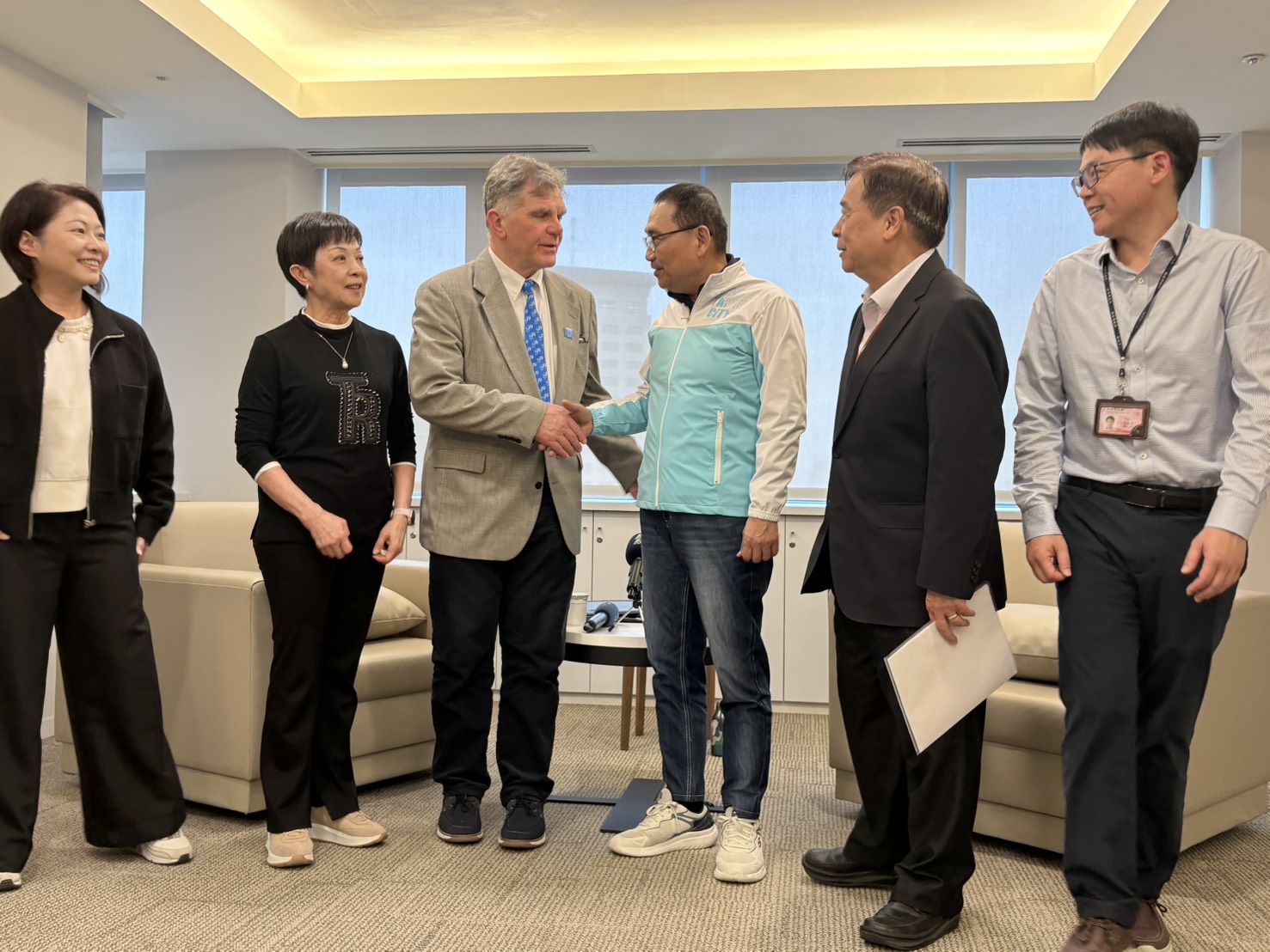 侯市長今再次會晤世界自行車日發起人Dr.Leszek Sibilski，這是雙方繼2023年後第二度交流。