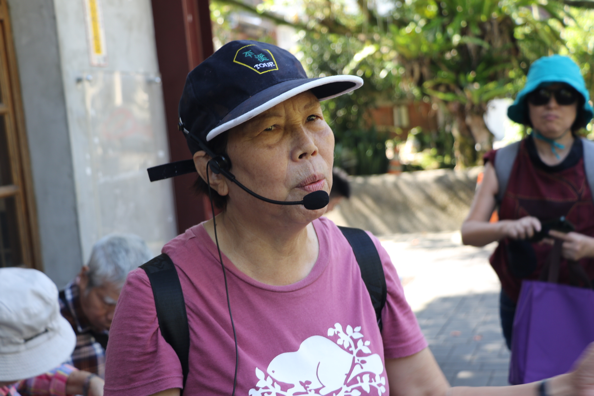 礦工的女兒楊桂馨對稱為「黑金」的煤礦充滿了愛恨情仇 她為遊客導覽菁桐女路非常深入到位