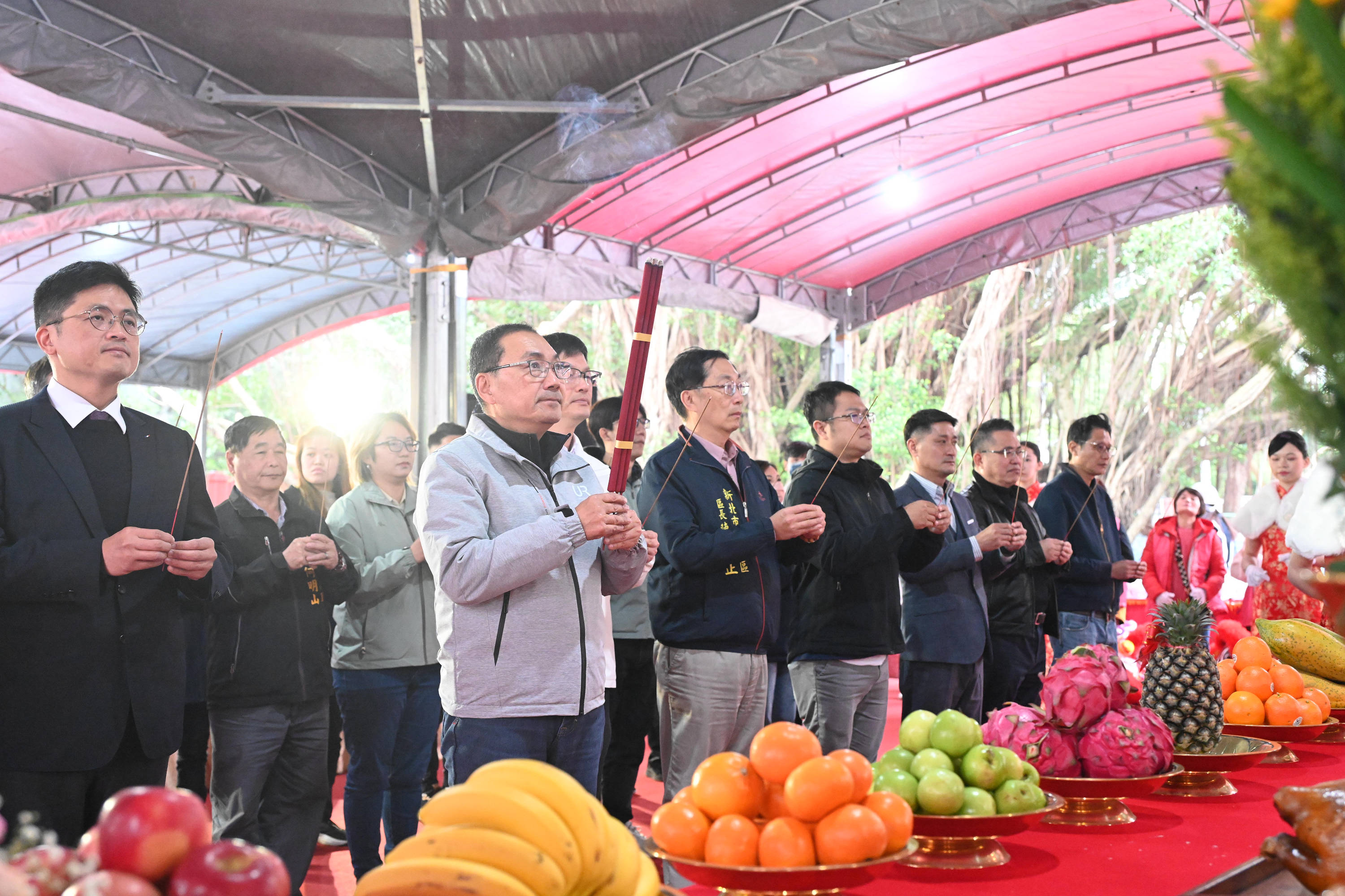 浮洲非營利旗艦型幼兒園托育規模達18班，可提供392名幼童就讀。