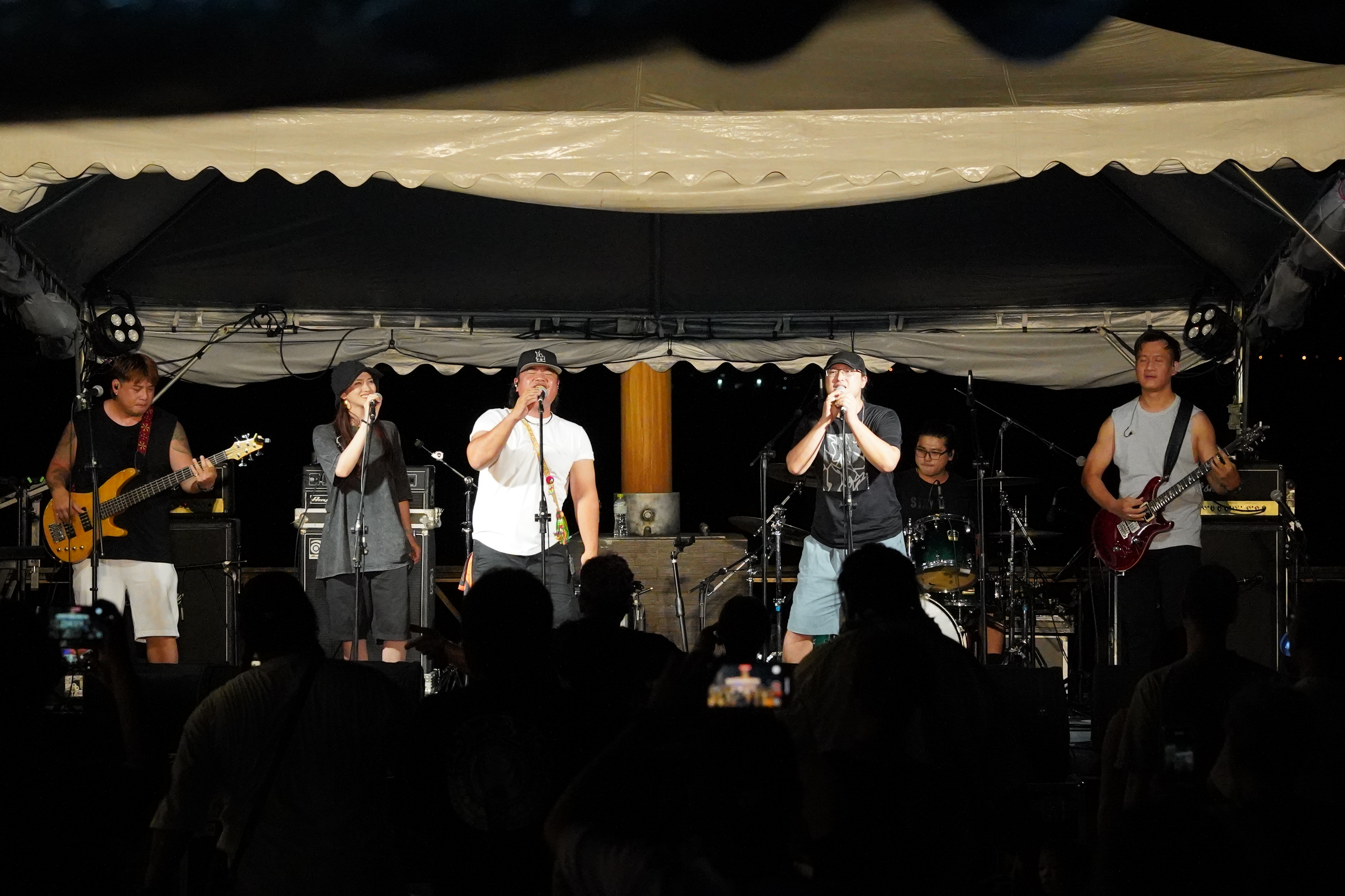 202604011022371.JPG&filedisplay=「獨立音樂大賞」自今(1)日起開放報名，誠摯邀請所有懷抱音樂夢想的樂團與歌手一同啟航夏日河海音樂夢想！(圖為2025年會前賽資料照)
