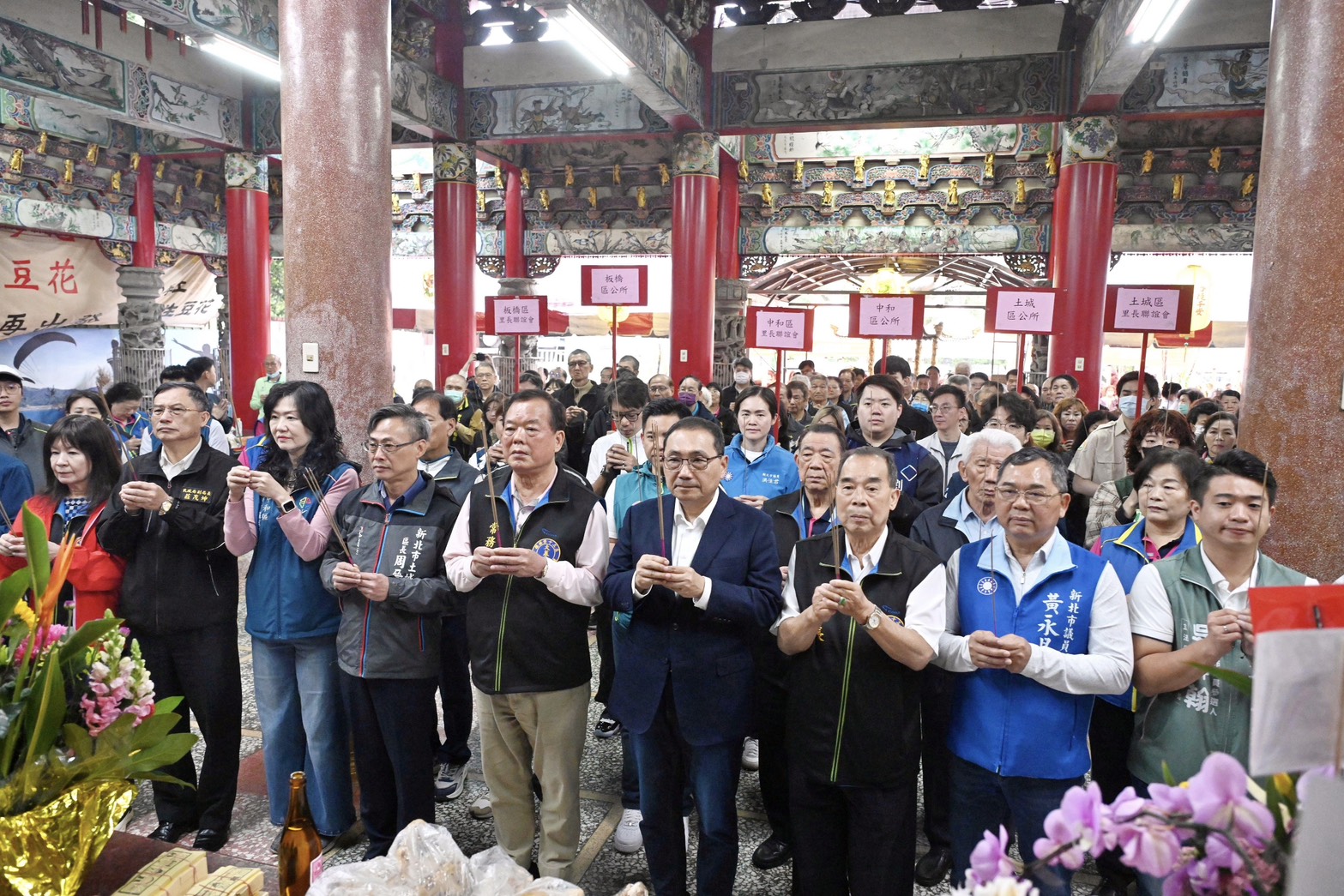 侯友宜感謝廟方保留傳統儀軌，傳承先烈奉獻精神護佑地方。