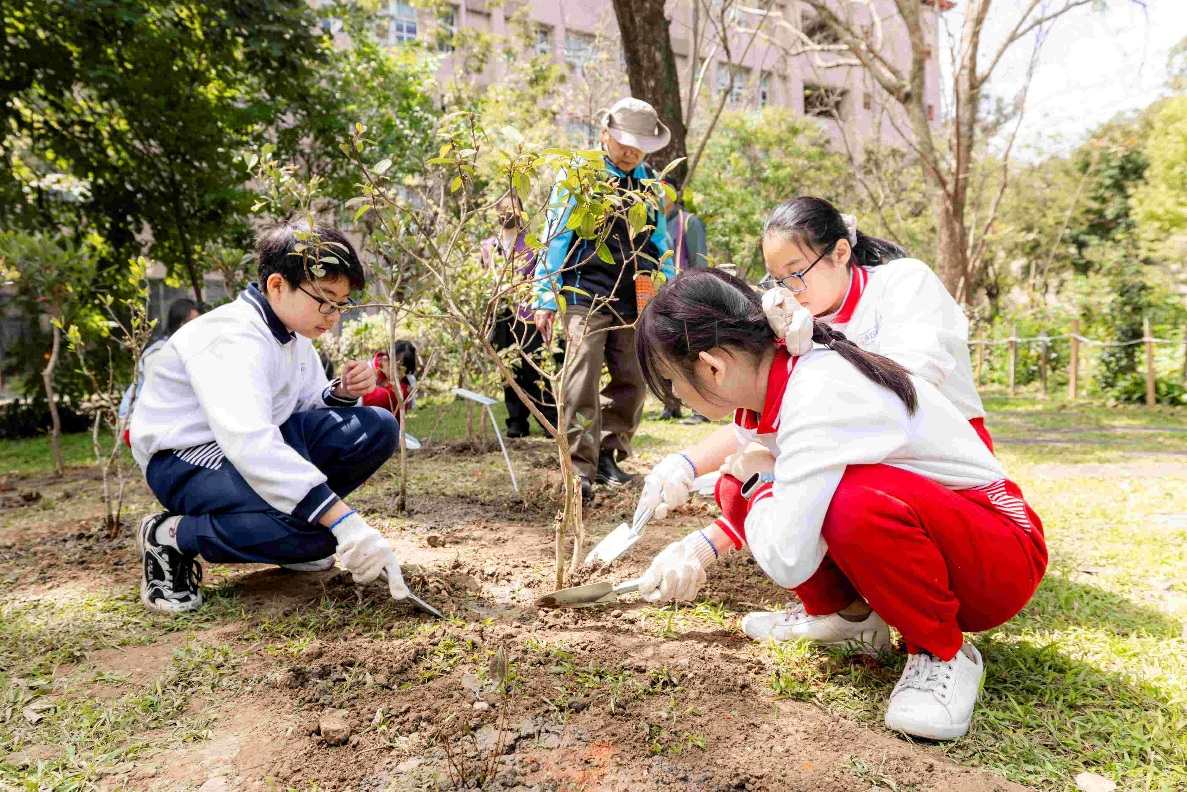 202604020008152.jpg&filedisplay=新北市政府與北臺七縣市共同推動「為地球種一棵樹—百萬人種百萬樹」計畫，期盼民眾支持植樹行動