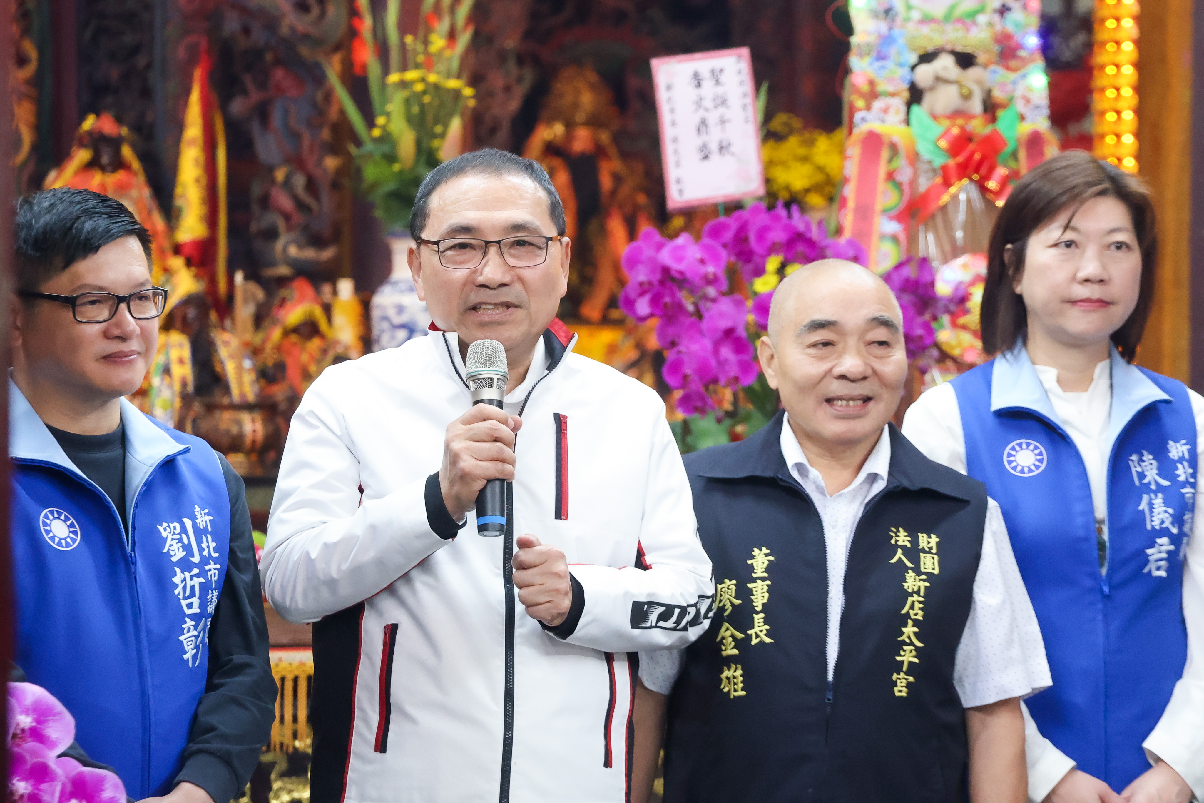 侯友宜表示，太平宮秉持開漳聖王慈悲為懷的精神，長期投入慈善事業，其「獎助學金」計畫已持續超過十年，今（115）年捐助金額更高達308萬元，支持弱勢學子安心求學。