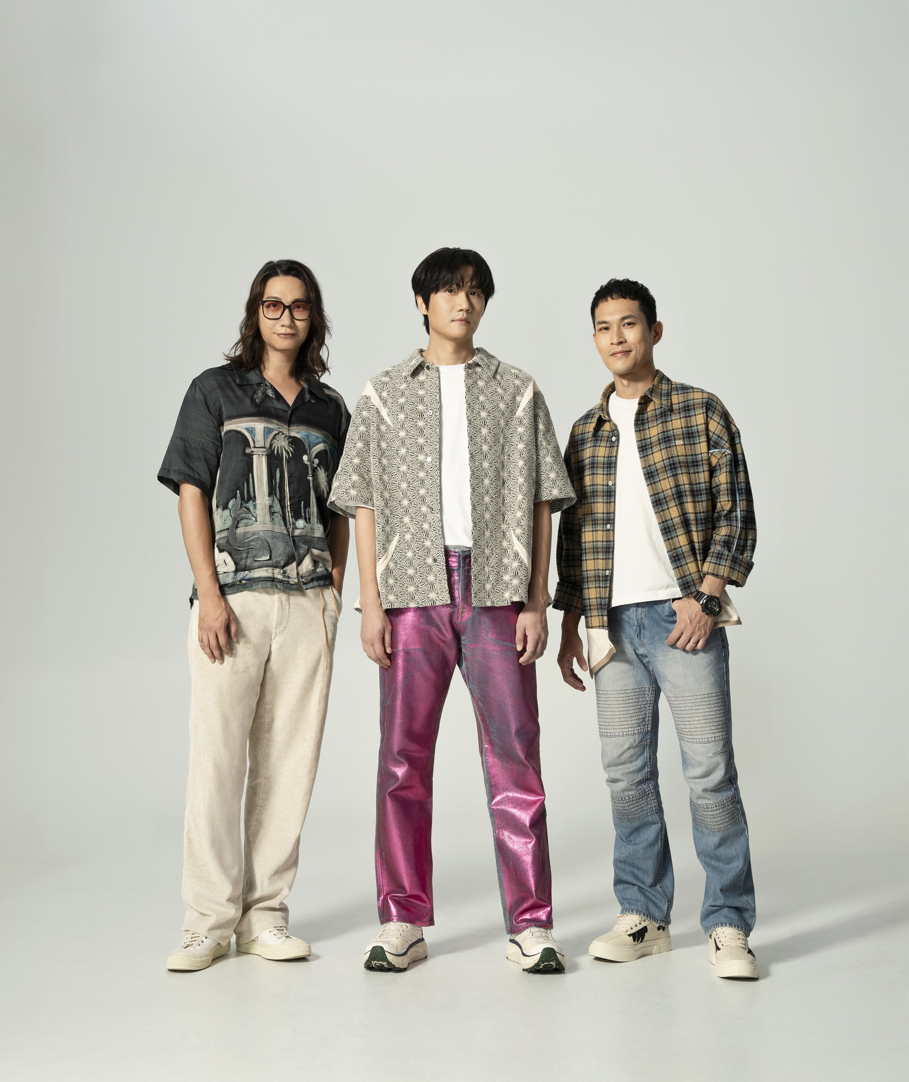 4月26日登場的演唱會，由金曲最佳樂團宇宙人壓軸演出。