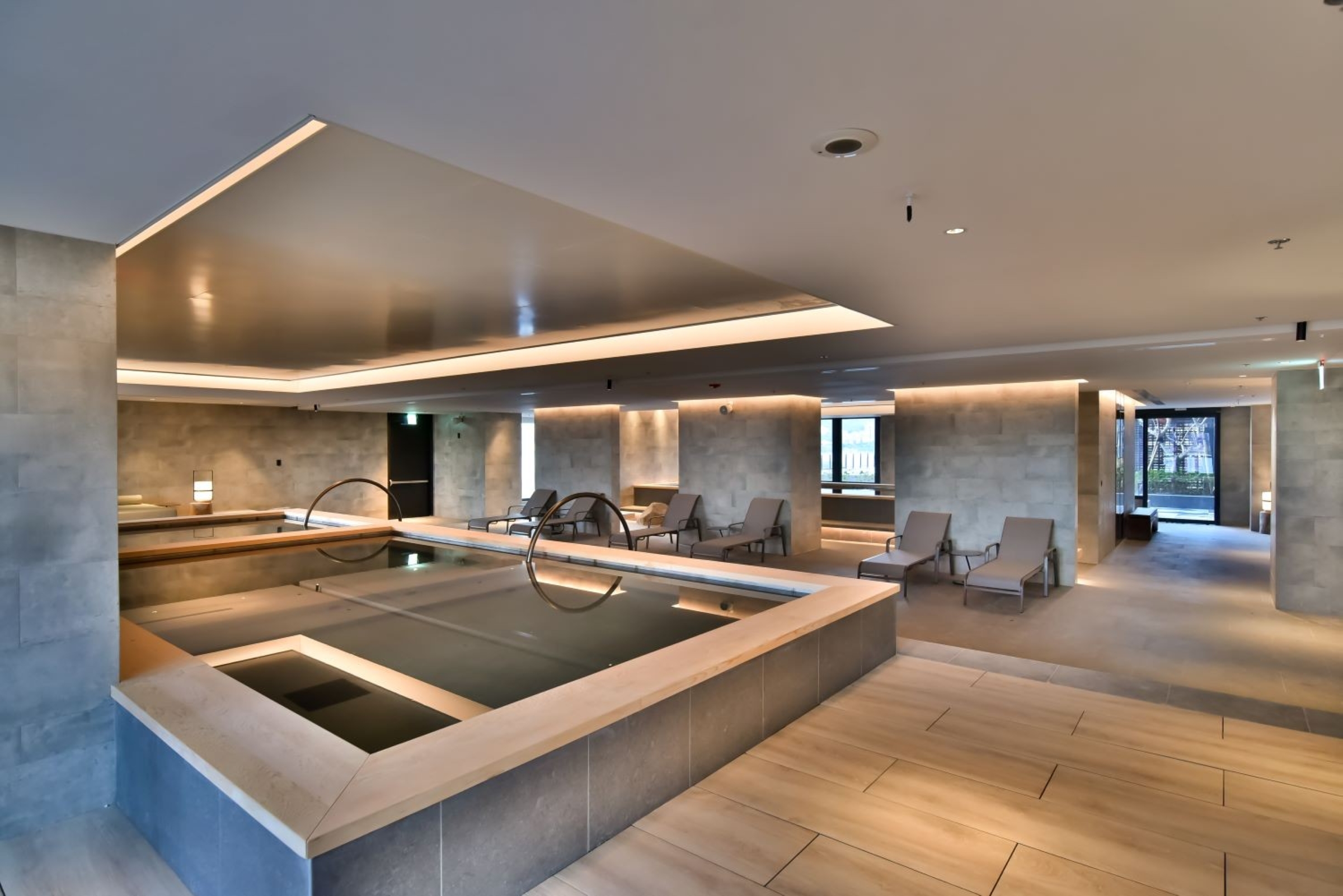 亞軍可獲該酒店俱樂部設施使用券，享受「琥珀美人湯」舒緩身心。.