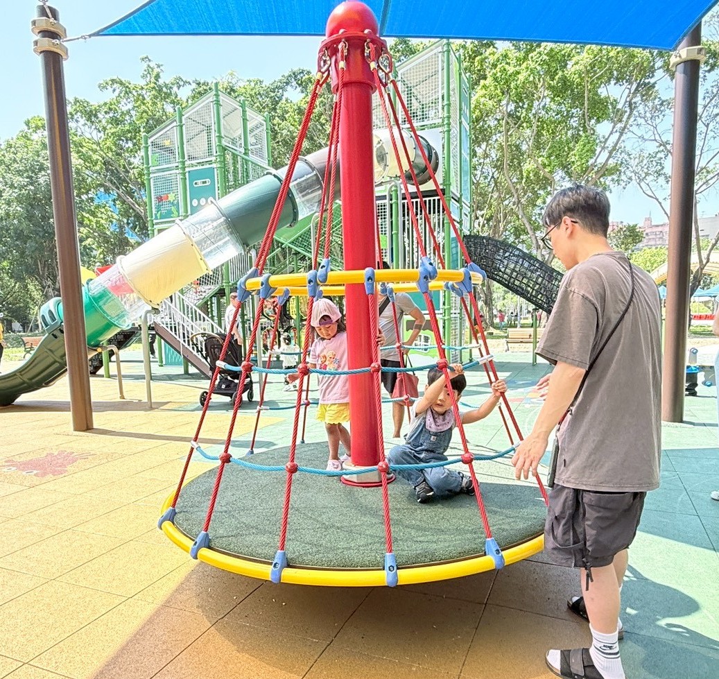 3.周邊配置共融森林轉盤