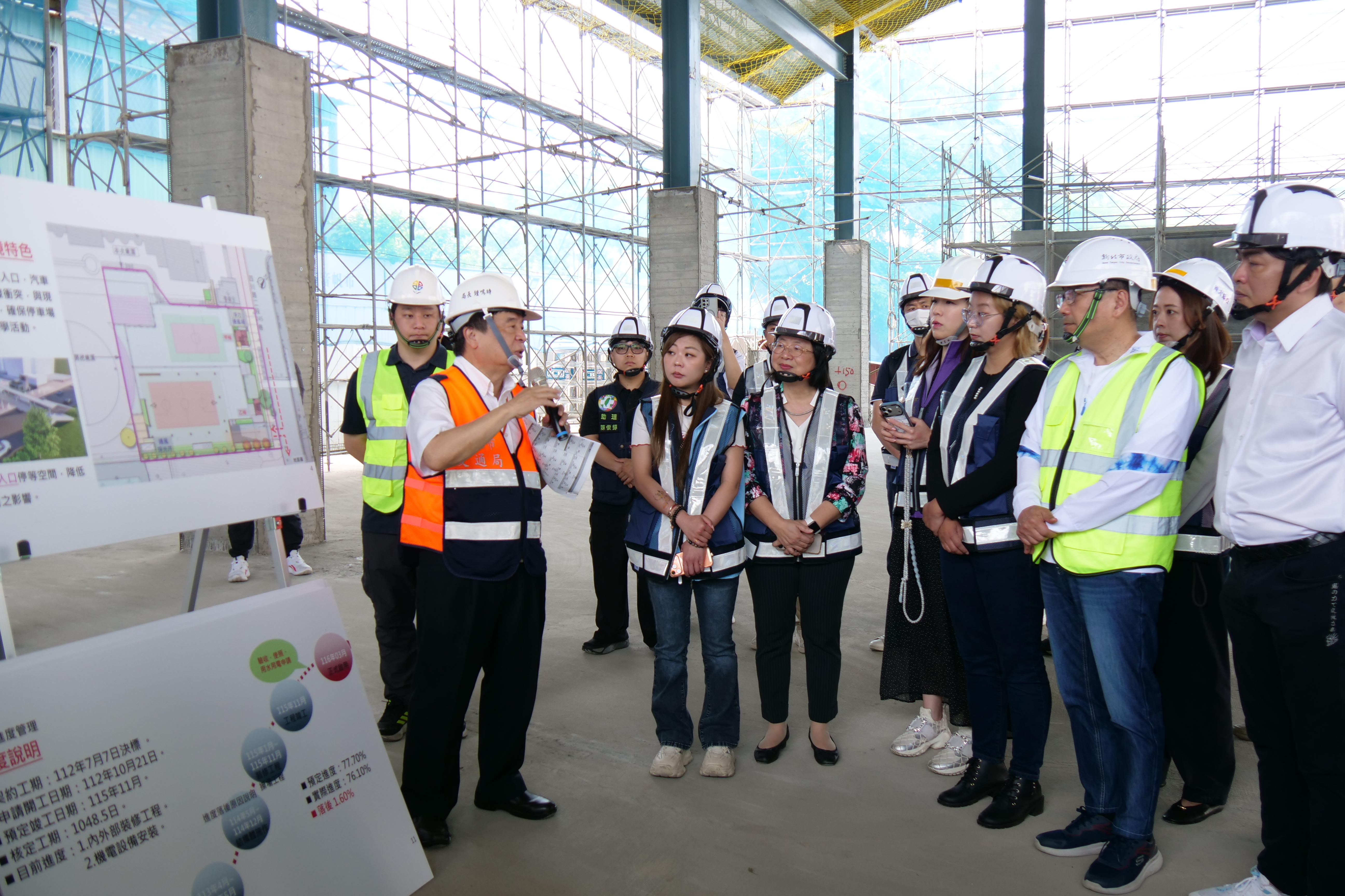 交通局長鍾鳴時強調持續嚴格把關施工品質