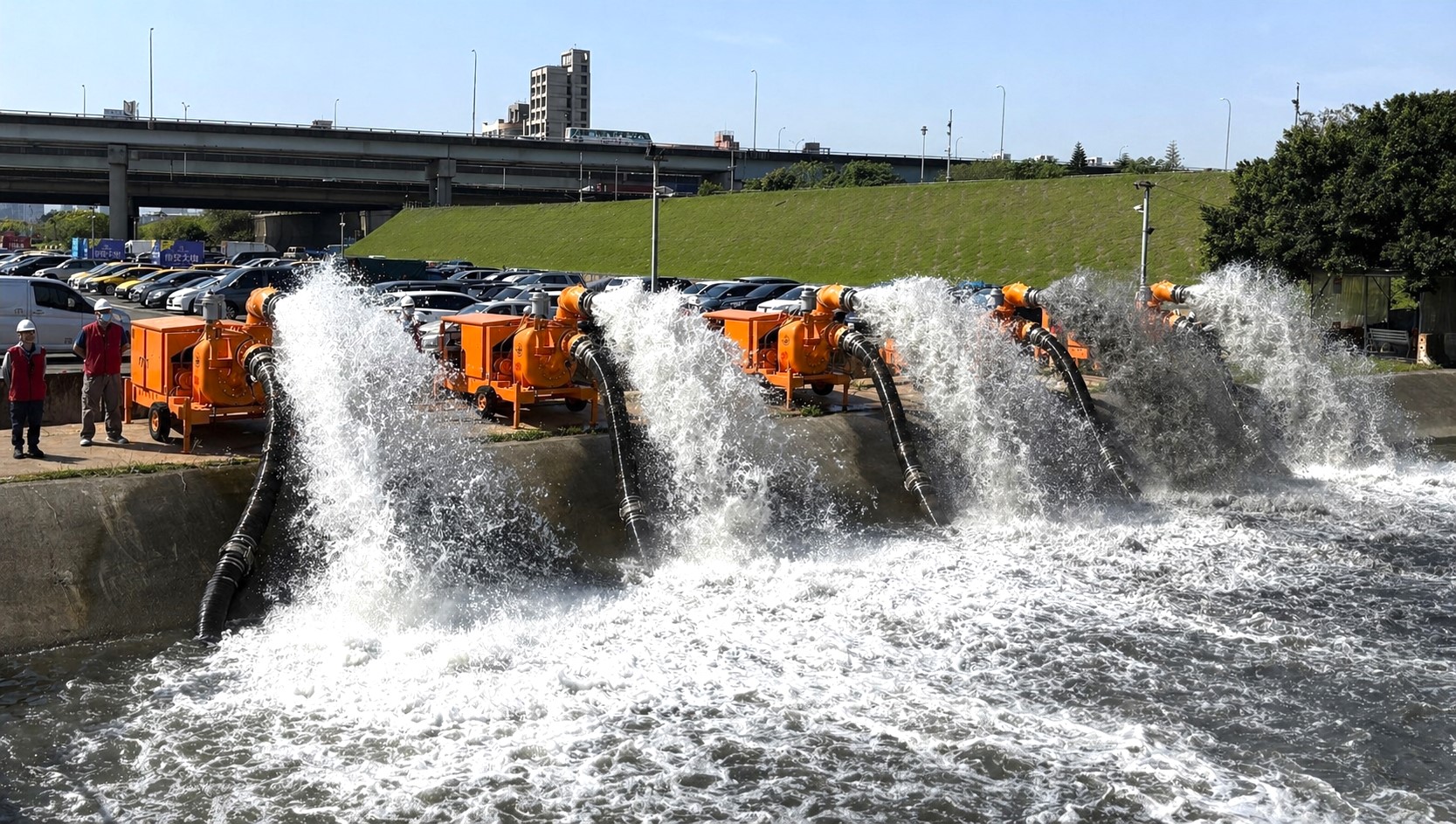 新北市移動式抽水機共有80台，可因應不同淹水事件使用，達到快速搶救災效果
