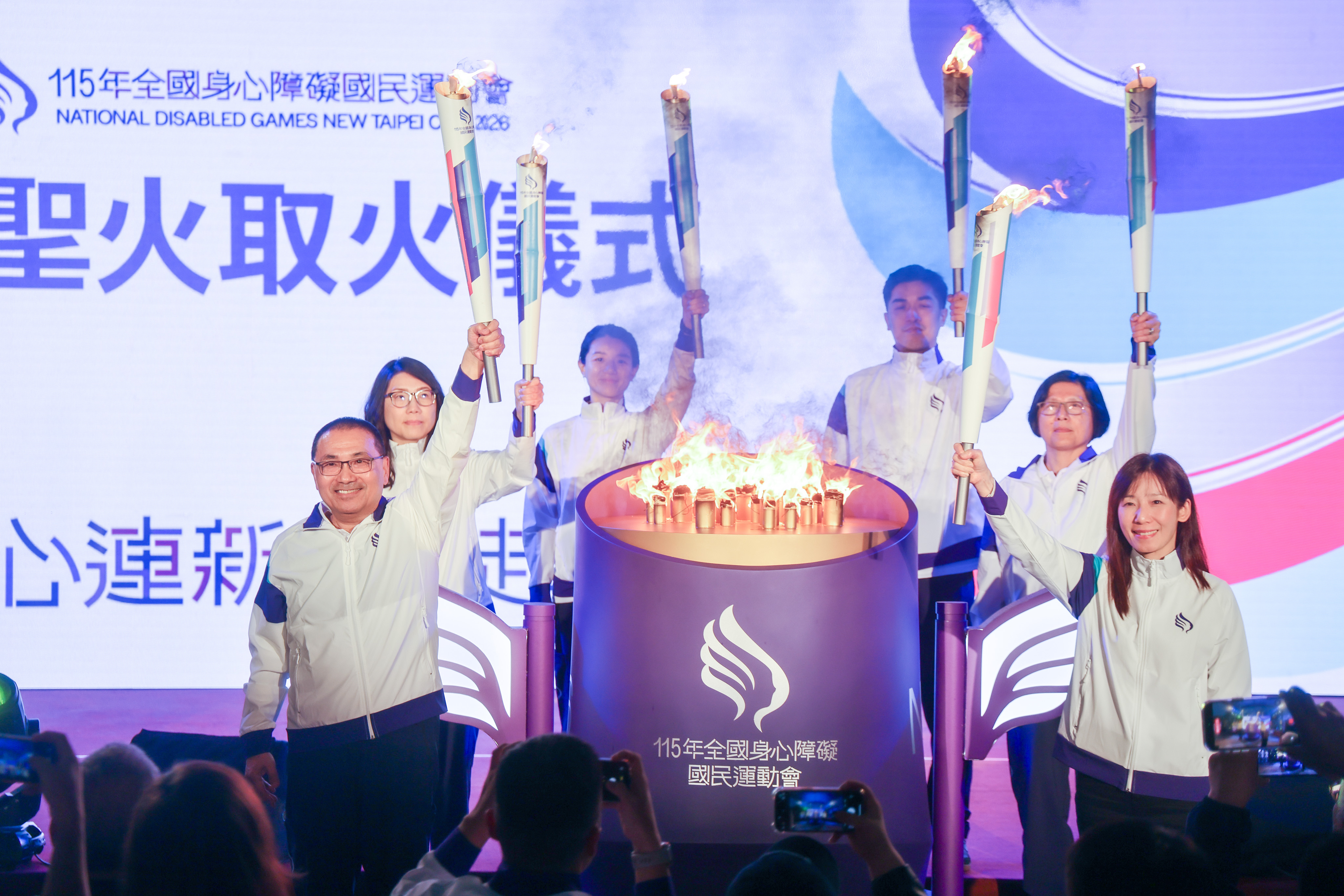 今年賽會同時特別與85度C合作推出「LINE傳聖火抽黃金」，從5月1日至5月22日，民眾只要揪親朋好友組隊在全臺指定打卡點接力打卡、傳遞聖火，有機會抽中好禮。