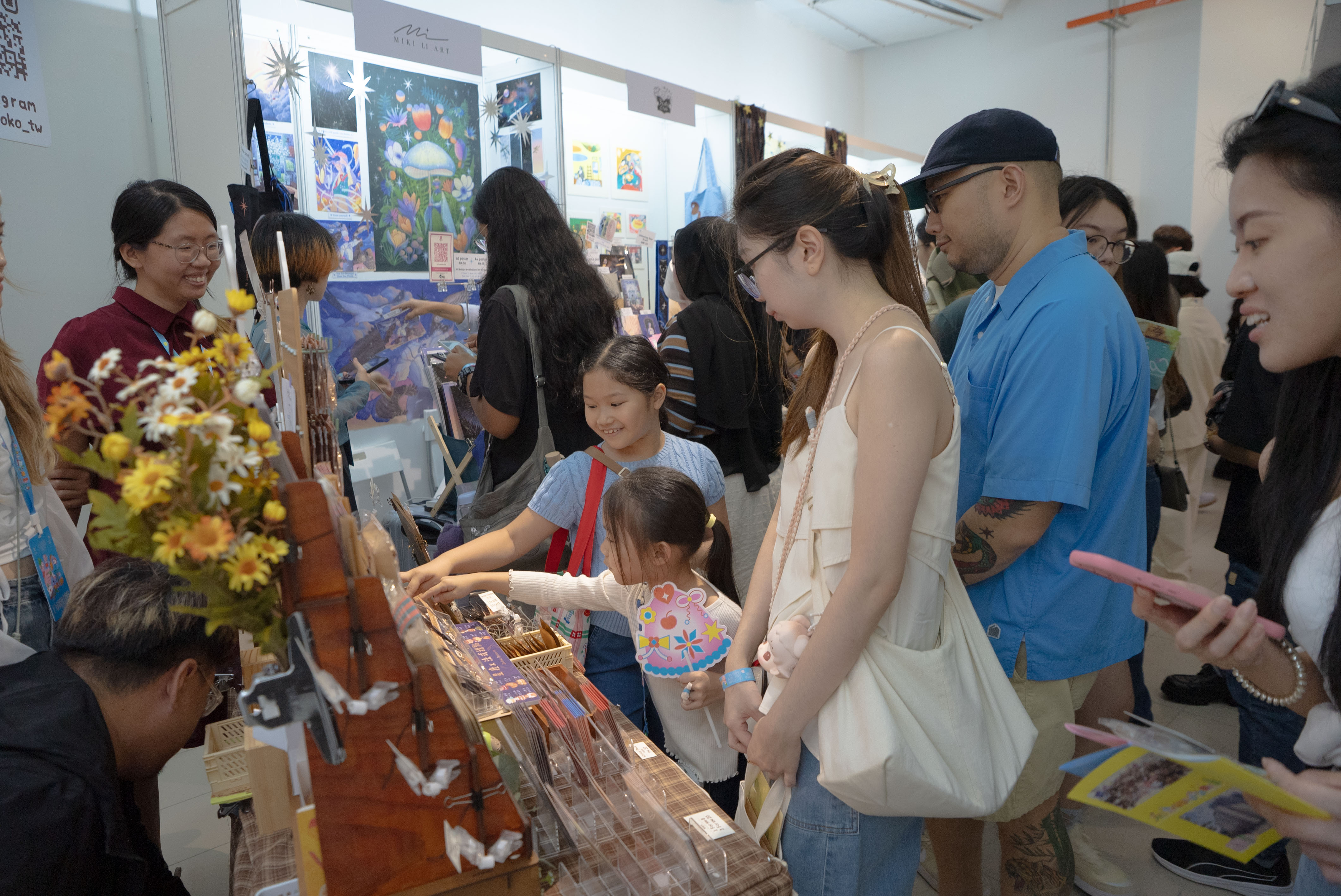 新北市青年局率團參與5月1日至5月3日「吉隆坡插畫展」，吸引超過上萬人次參觀。