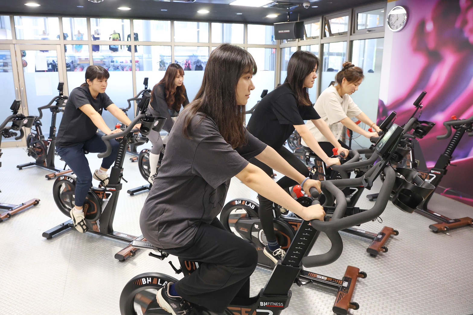 歡慶母親節！三峽、板橋等運動中心推出飛輪課程買2送2優惠