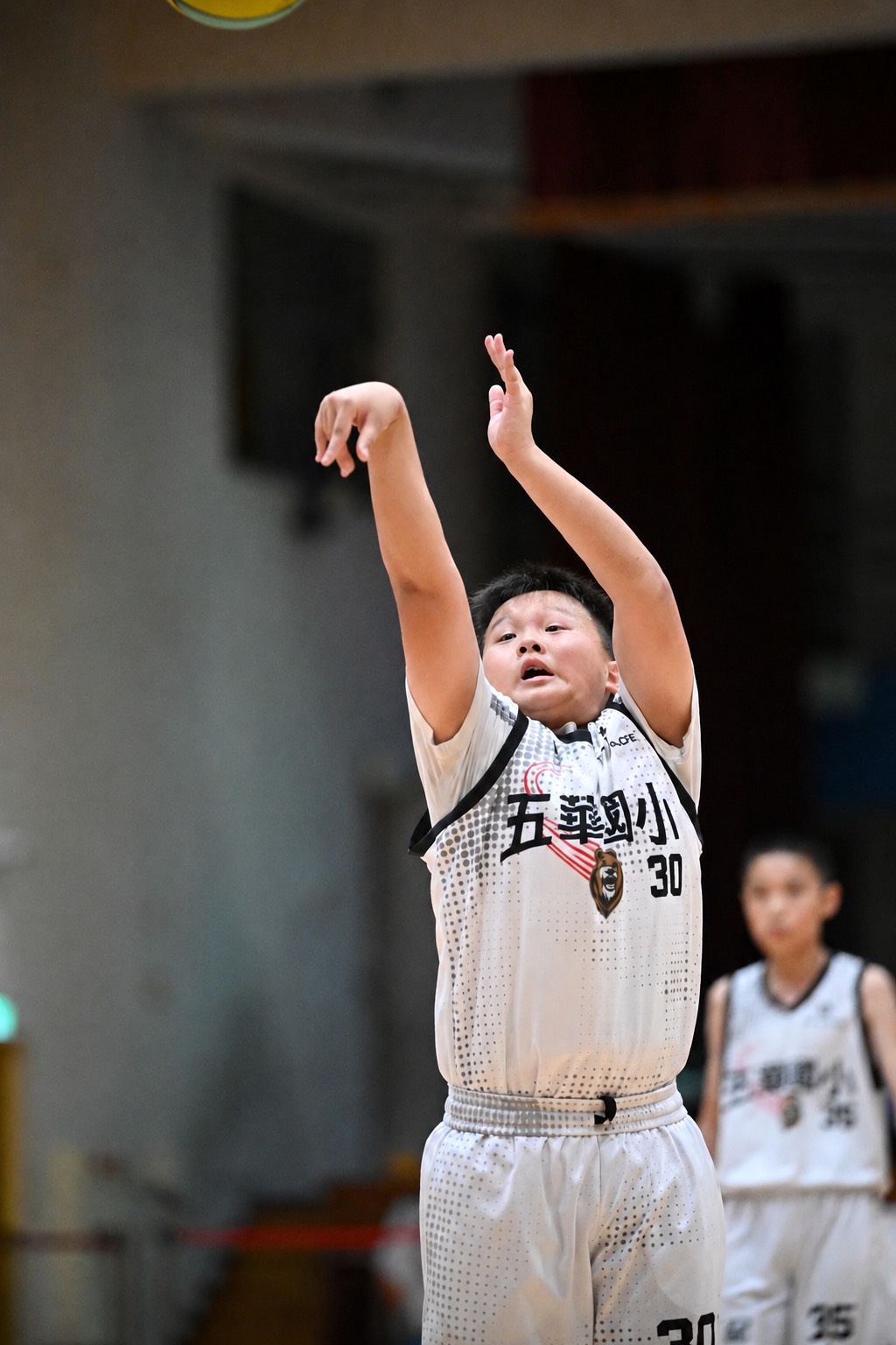 新北五華國小隊長葉宸郡展現領袖風範 帶領球隊勇奪EBL隊史首冠