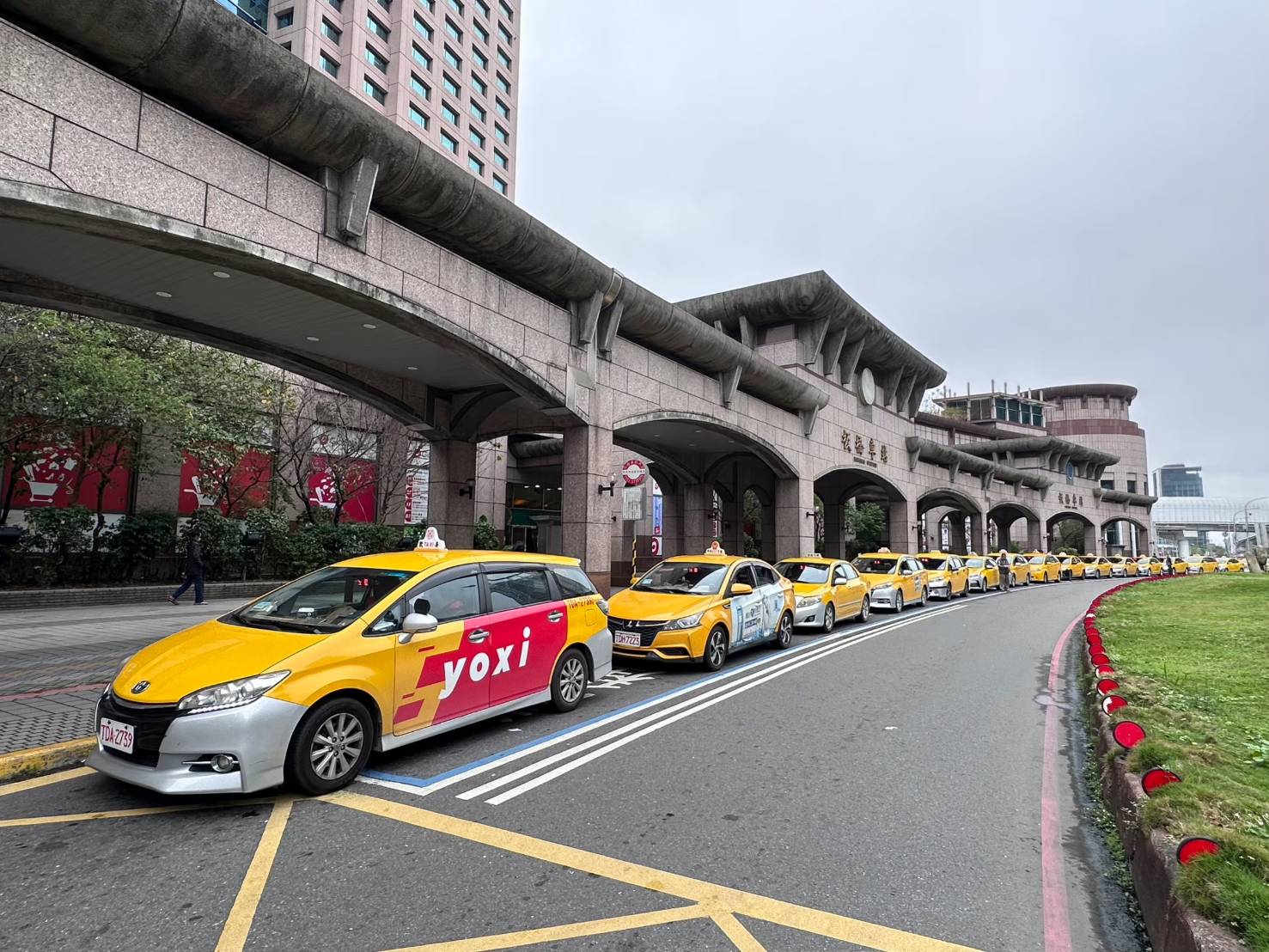 板橋火車站前計程車排班區