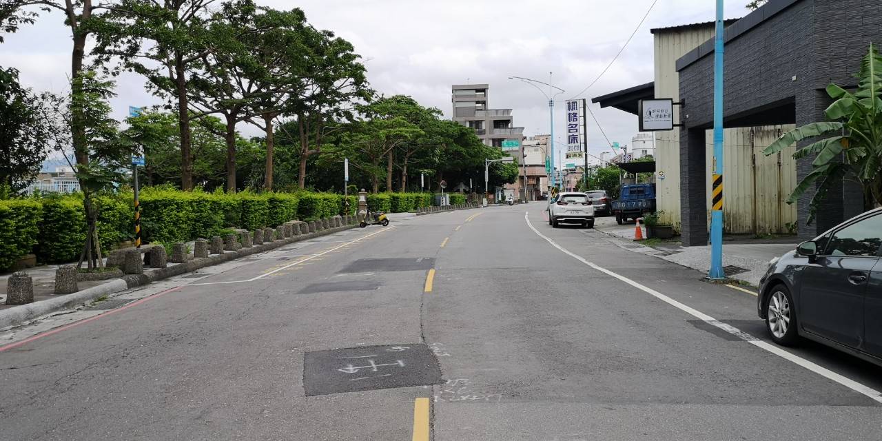 八里區中山路一、二段(十三行路至中華路一段) 將於6月9至10日、16至17日夜間辦理道路銑鋪工程，將封閉部分車道，籲請用路人提前改道。