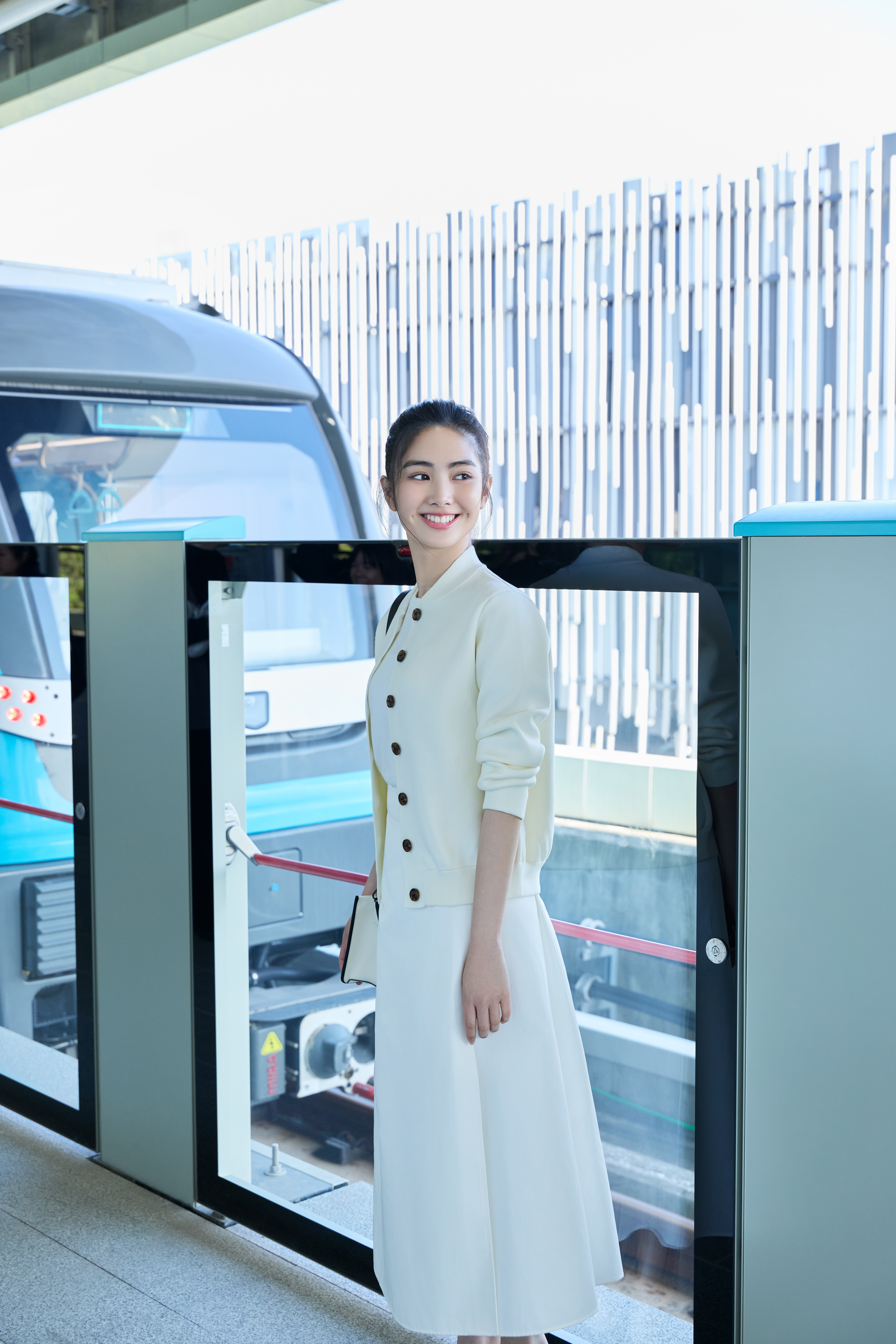 捷運三鶯線代言人雷嘉汭