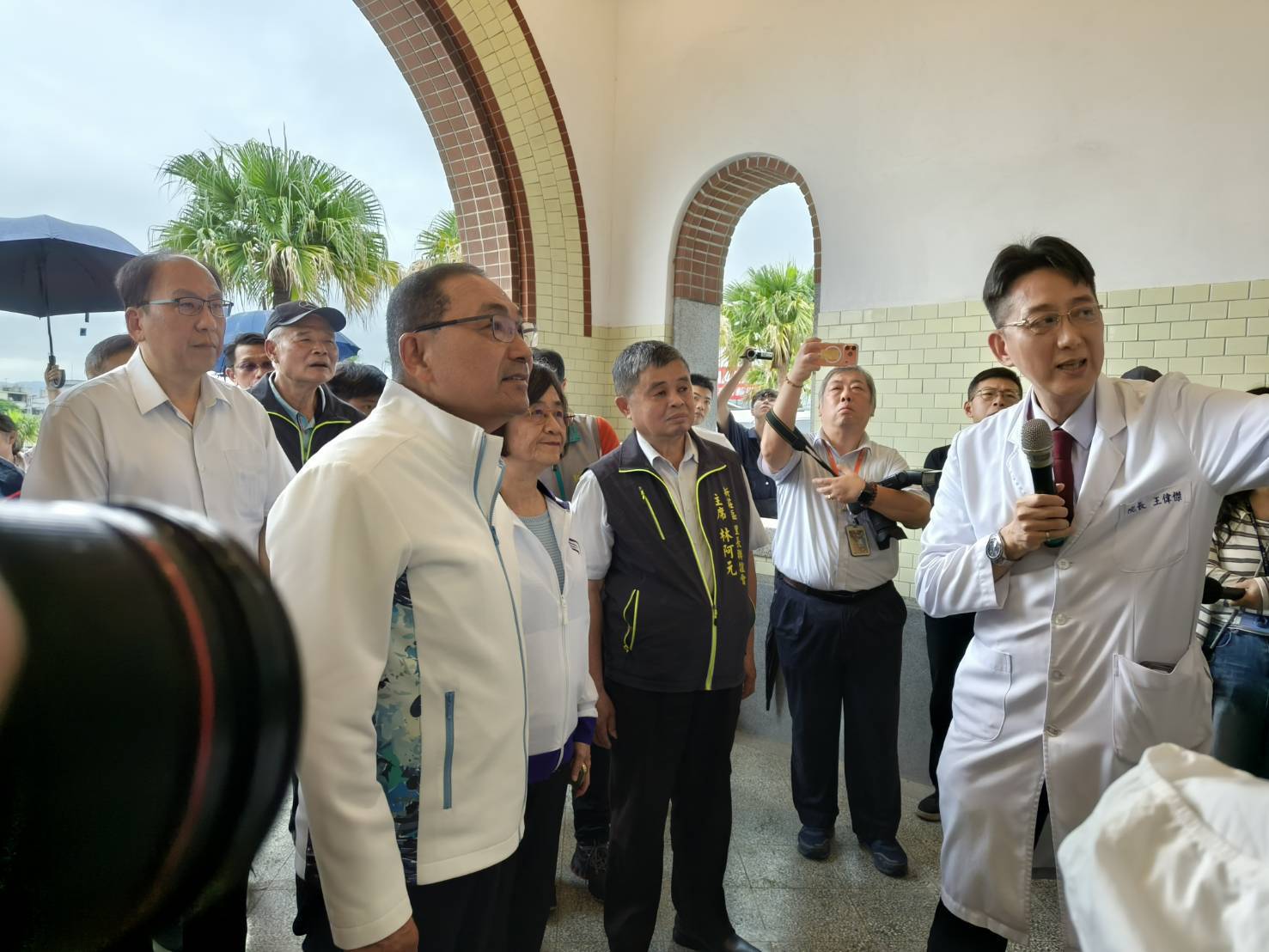 市長前往參訪衛生福利部樂生療養院，也關心文資修復保存及再利用。