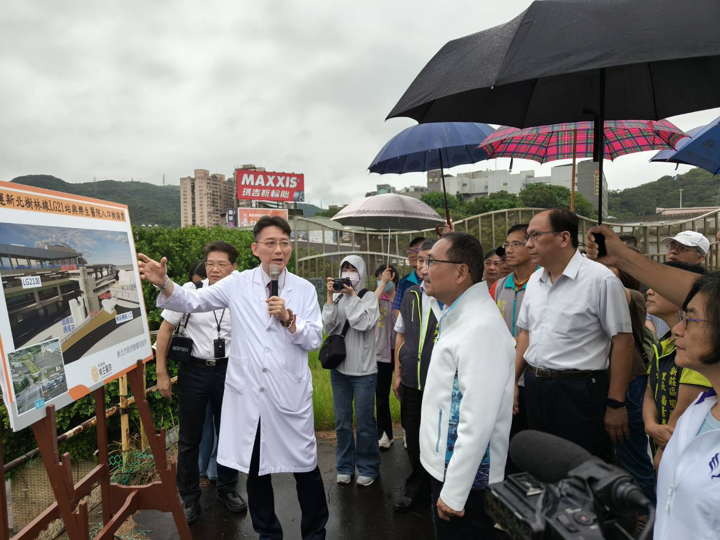 新北市政府未來也擬規劃捷運系統銜接園區，期盼透過中央與地方的資源整合，讓地方文化廊道共榮發展。