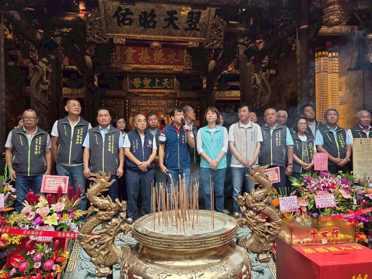 民政局長林耀長致詞感謝廟方公益慈善，共同促成這座200餘年古蹟的修復盛事。