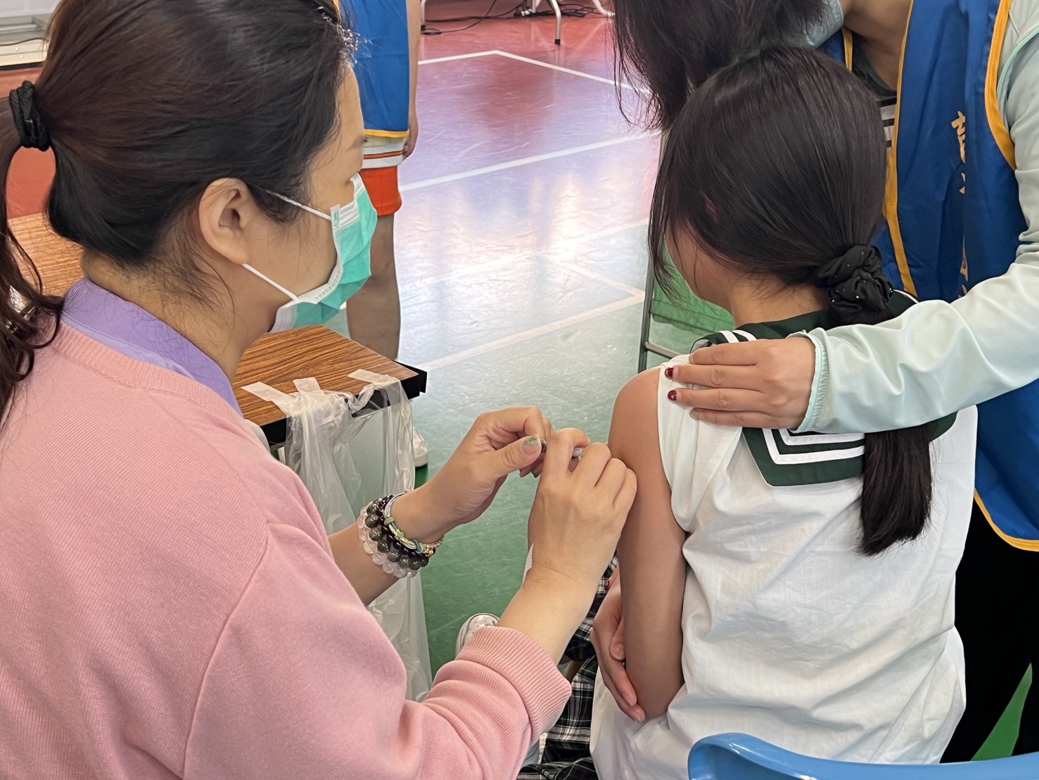 接種疫苗示意圖
