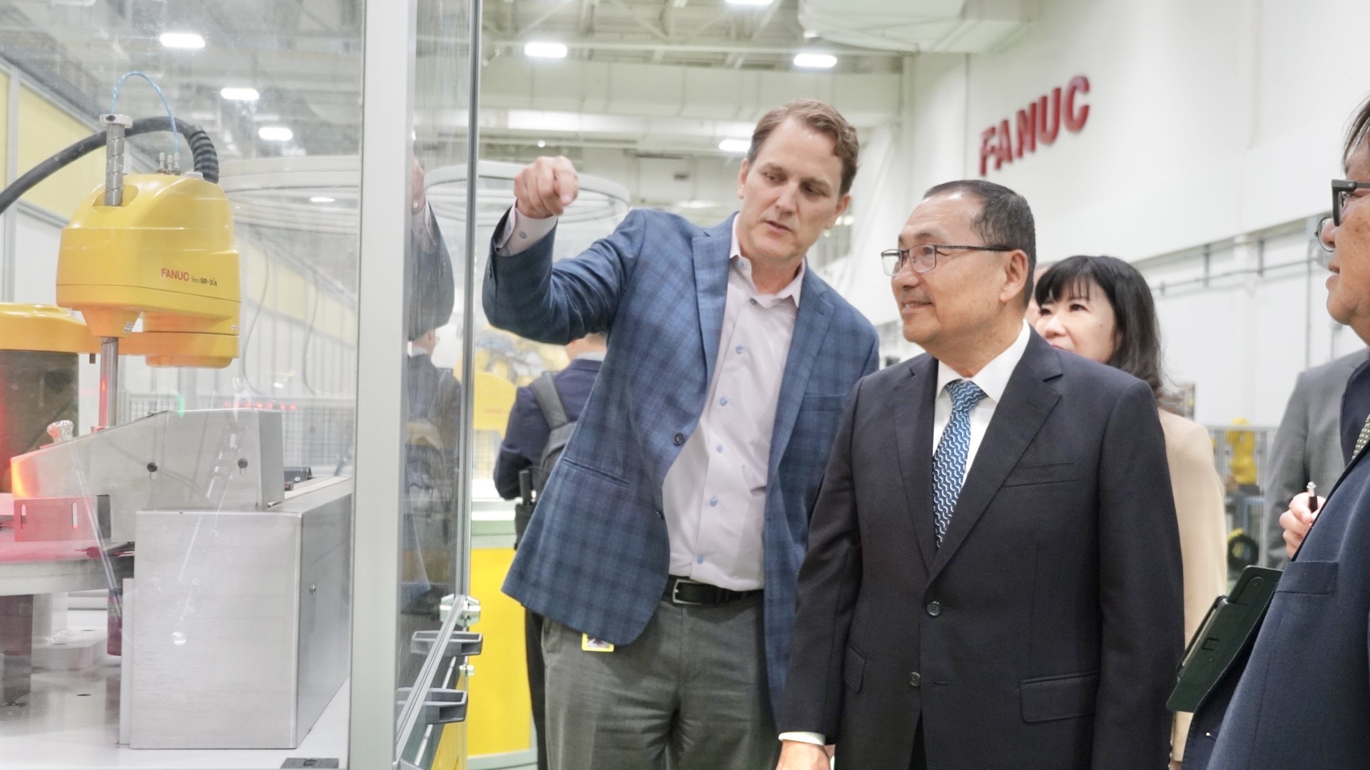 新北市長侯友宜率市府團隊拜會全球工業自動化大廠FANUC America及台灣精密機械代表上銀科技HIWIN USA