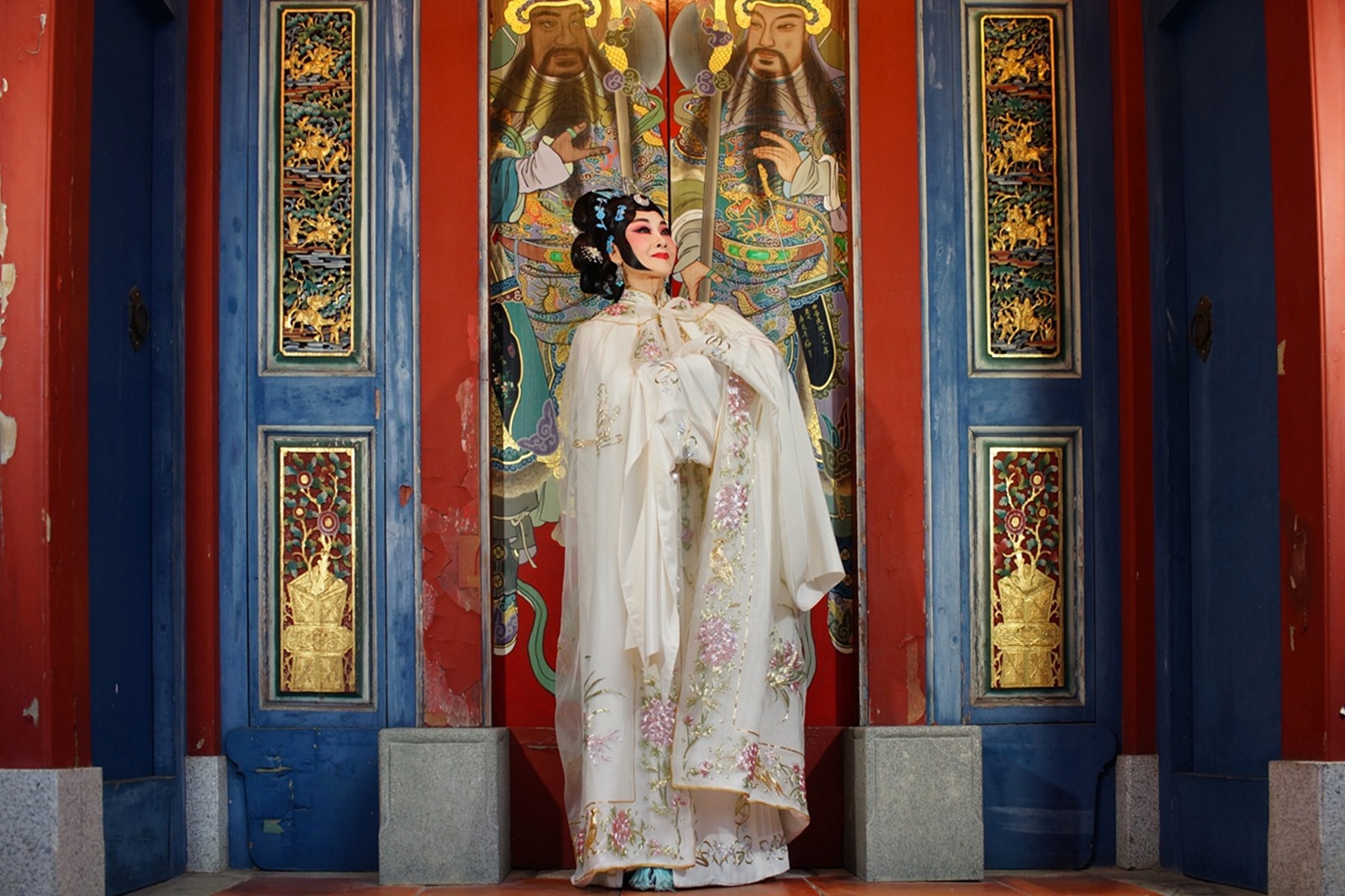 魏海敏藝師於《王熙鳳大鬧寧國府》飾演王熙鳳，彰顯京劇藝術之美。(攝影-范毅舜)