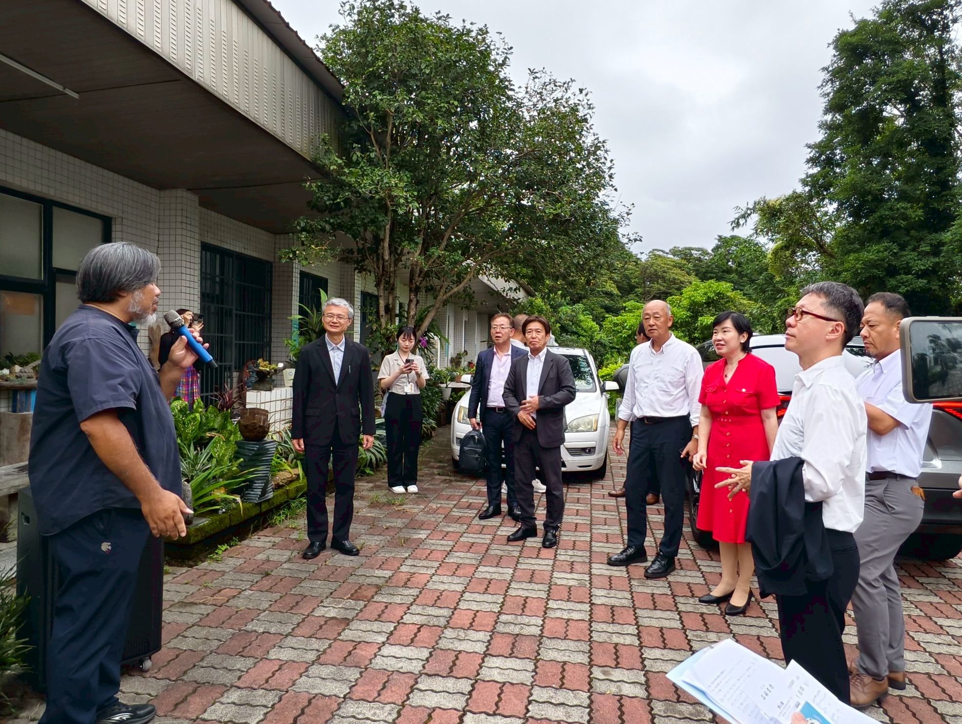 日本訪團參訪陽住國際山海藝術園區。