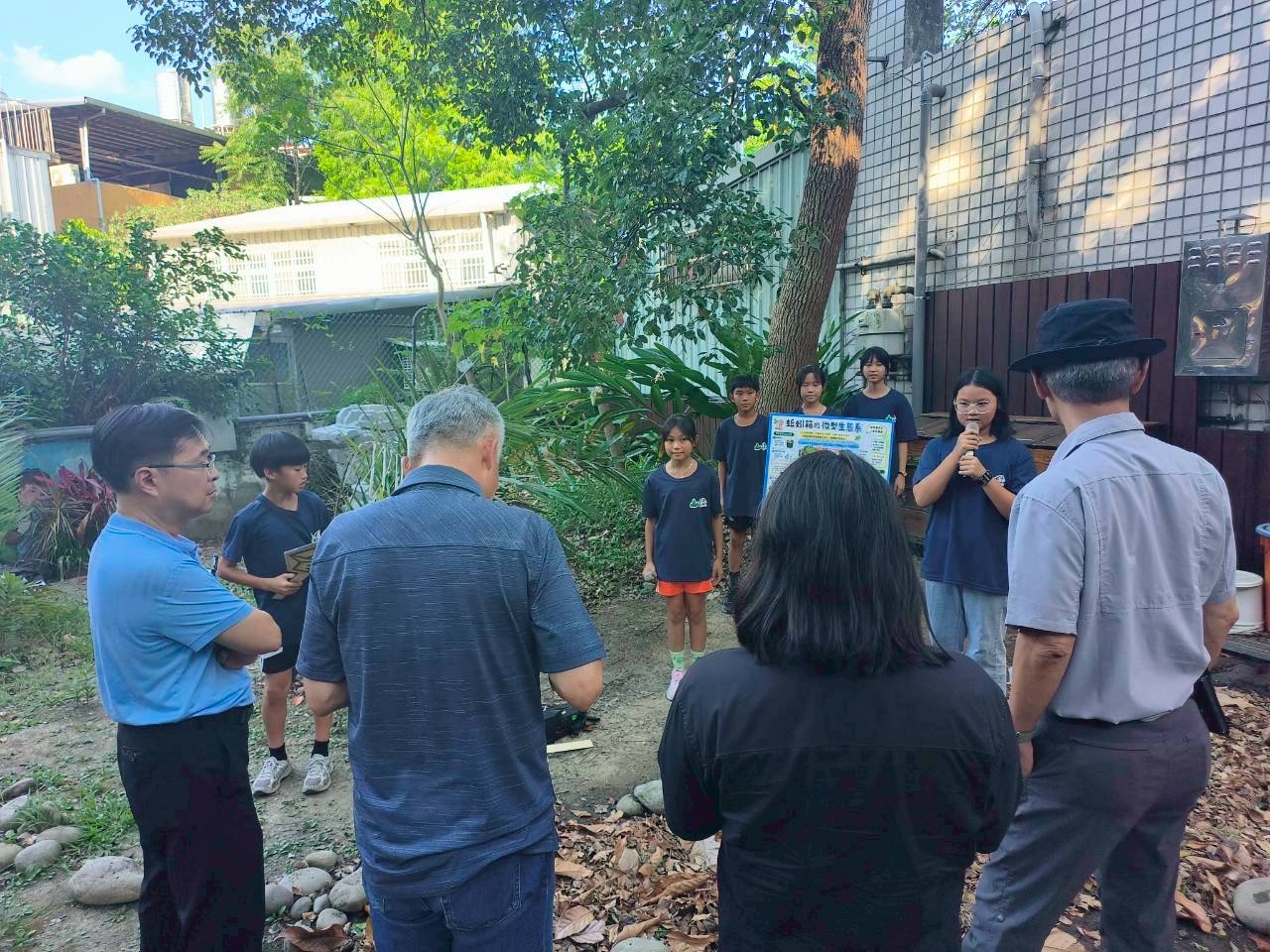 山佳國民小學綠旗現地審查，委員現場給予學生高度肯定