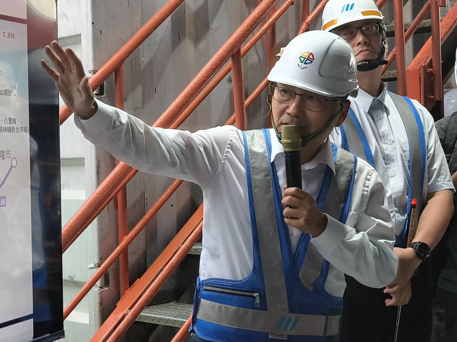 新北市長侯友宜視察捷運萬大中和樹林線CQ890標工程。