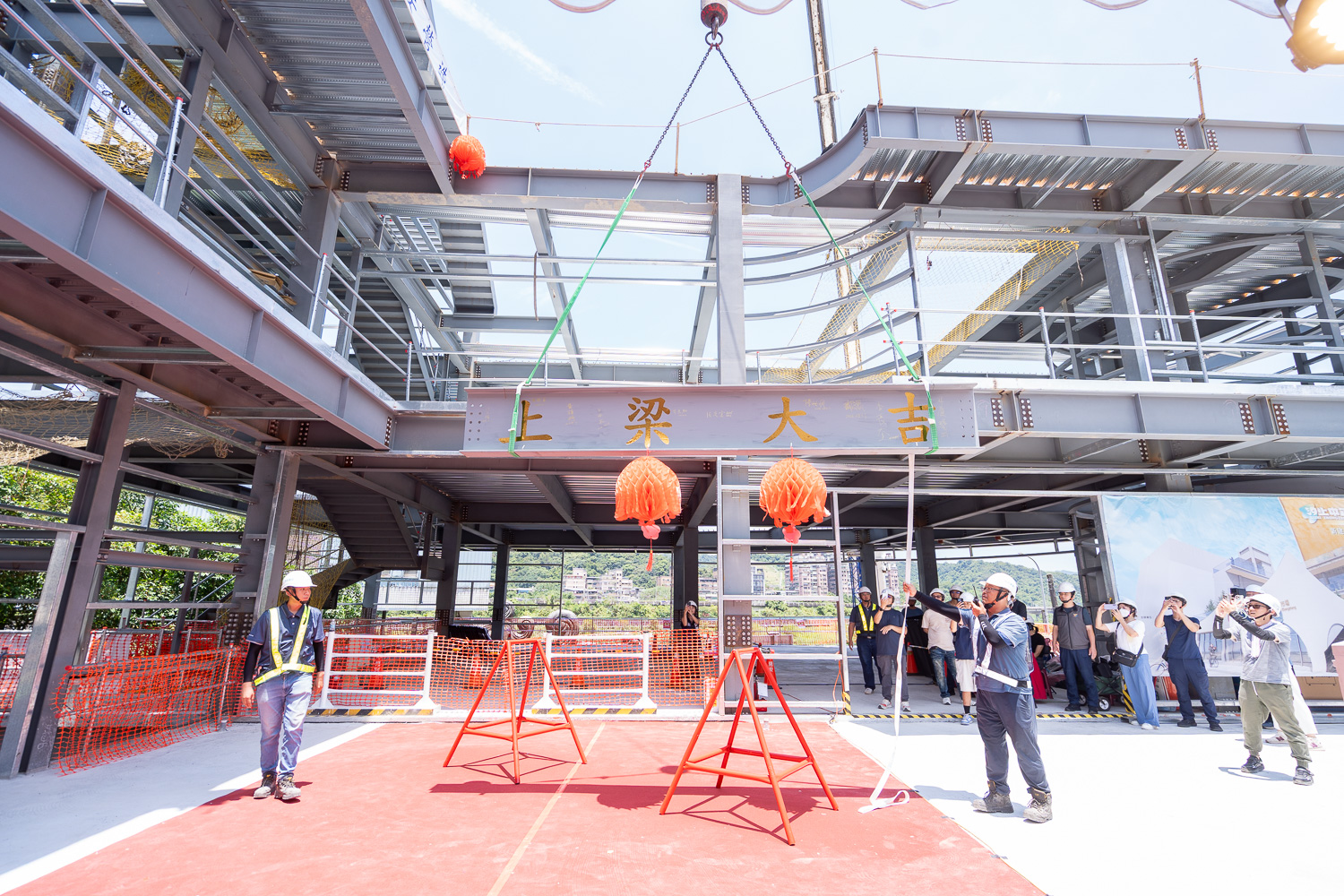 汐止中正市場目前已完成主體結構作業，將接續辦理內部裝修及機電工程