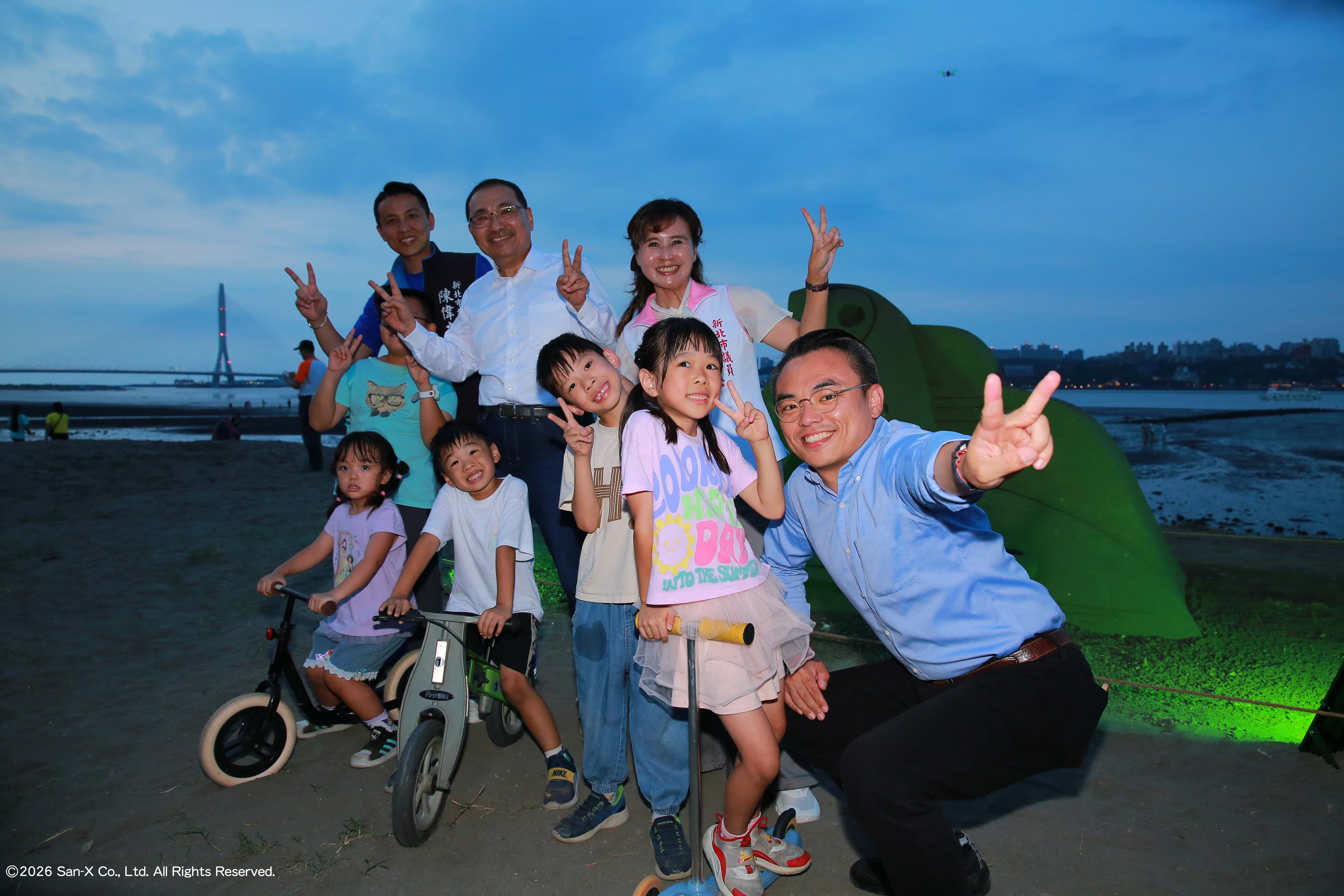  侯市長邀請大小朋友到八里左岸歡度夏日