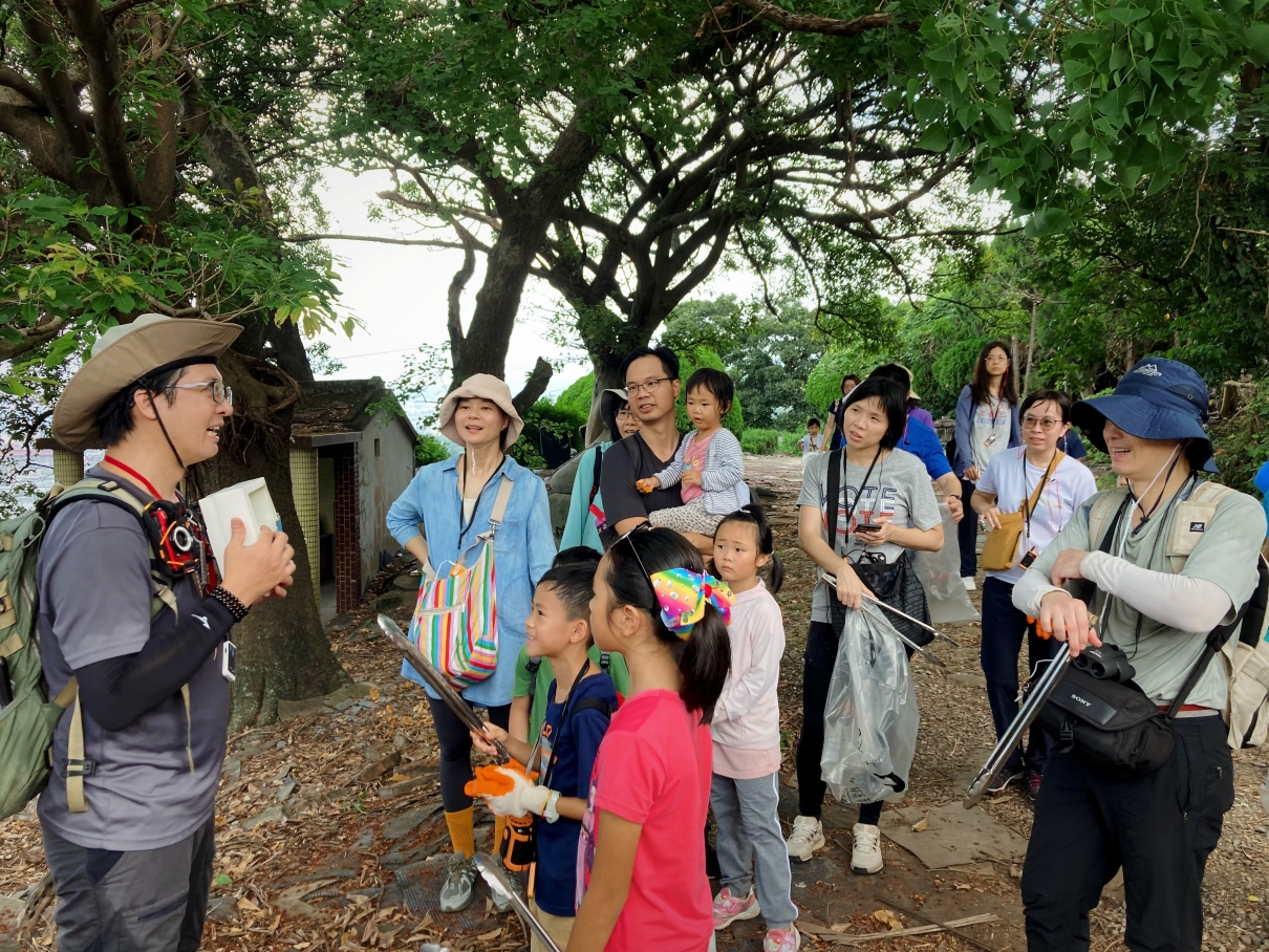 課程串連「雙考古遺址」，以以台語導覽踏查國定史前大坌坑遺址。.