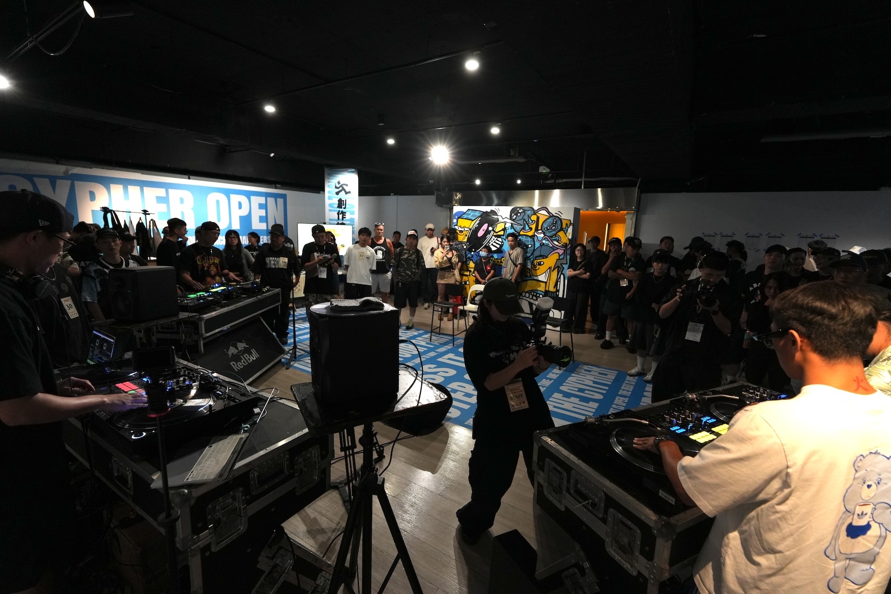 「2026新北街頭學校」於府中15舉辦DJ唱盤對戰。