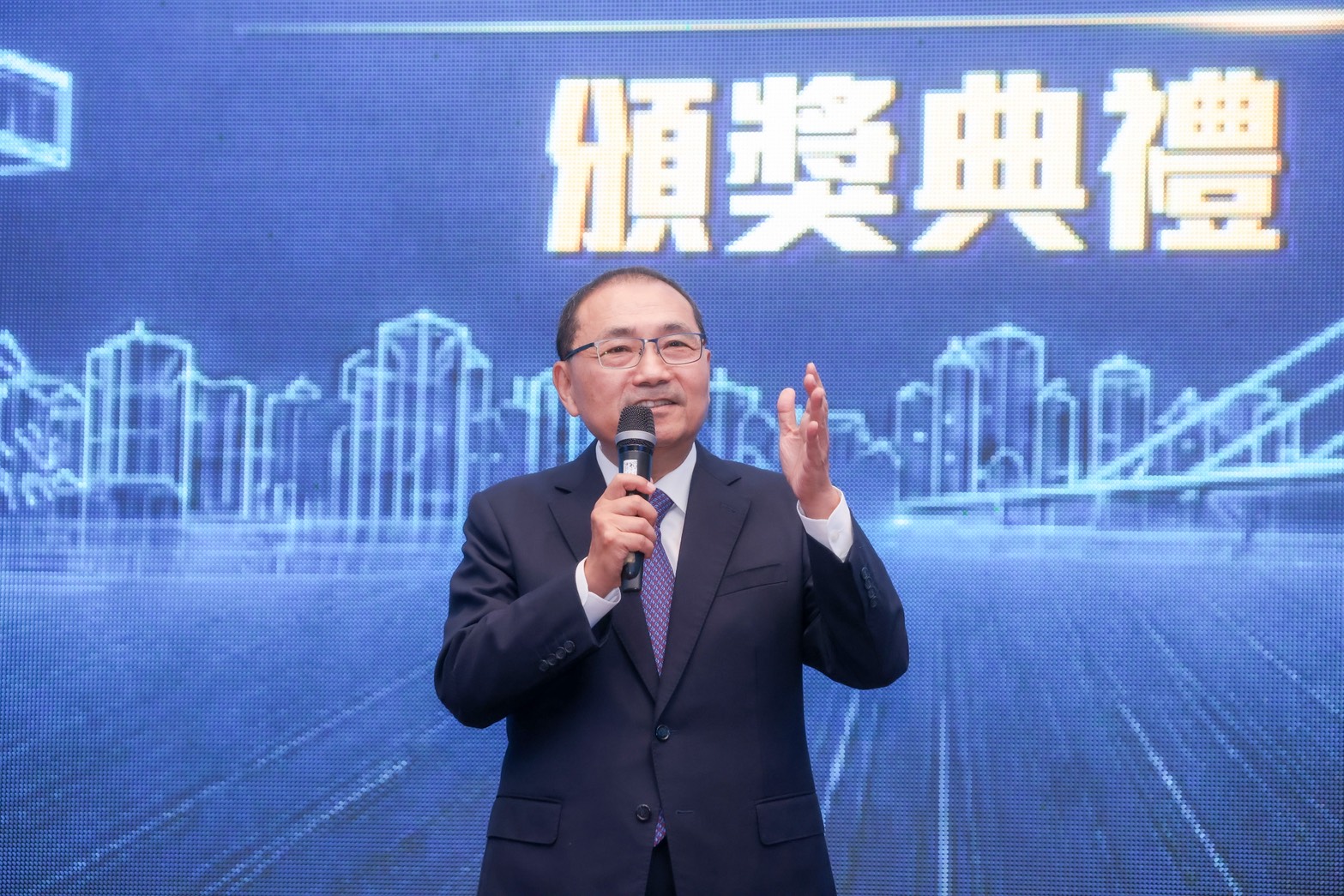 新北里環境認證率突破95%，侯友宜感謝各里共築整潔幸福城市。