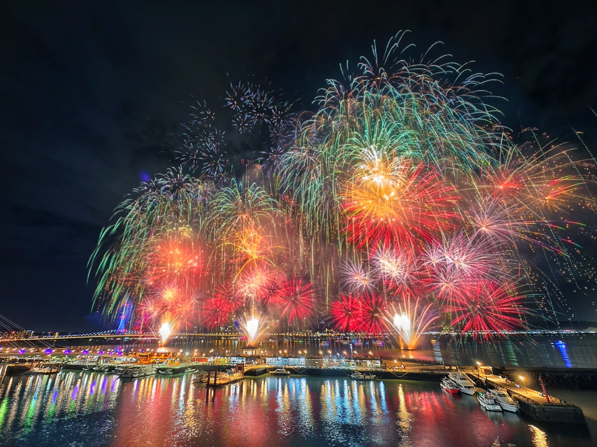 2026淡水漁人碼頭仲夏繽紛樂8月16日煙火秀實景
