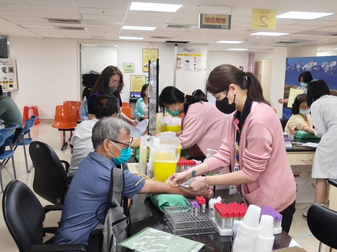 新北市立聯合醫院也呼籲，透過定期健檢及早發現異常，可協助長者及早接受進一步檢查及治療