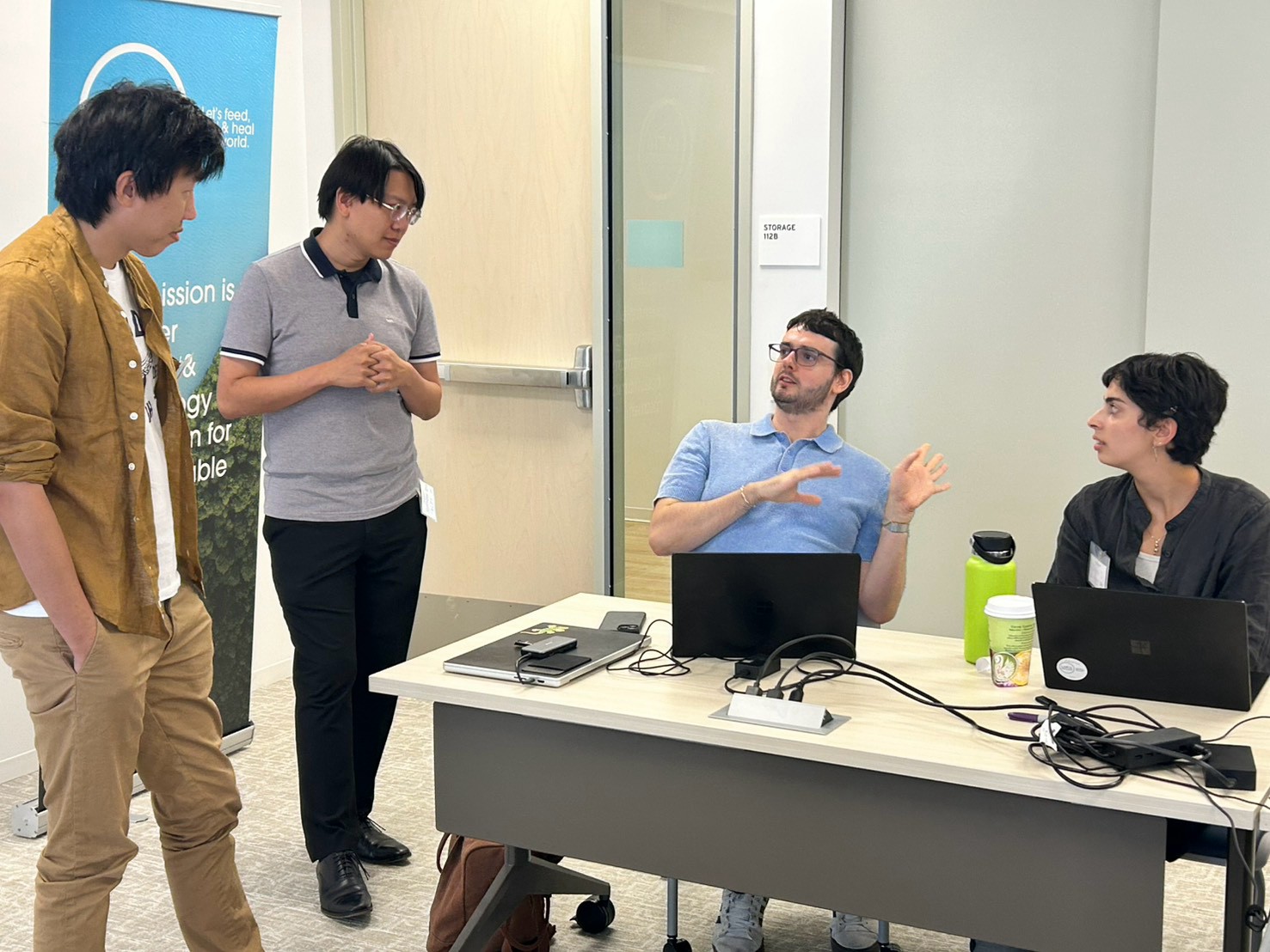 「新北新創海外交流培訓計畫」讓團隊不只是練習「怎麼介紹產品」，更轉向「說明市場痛點與商業價值」。