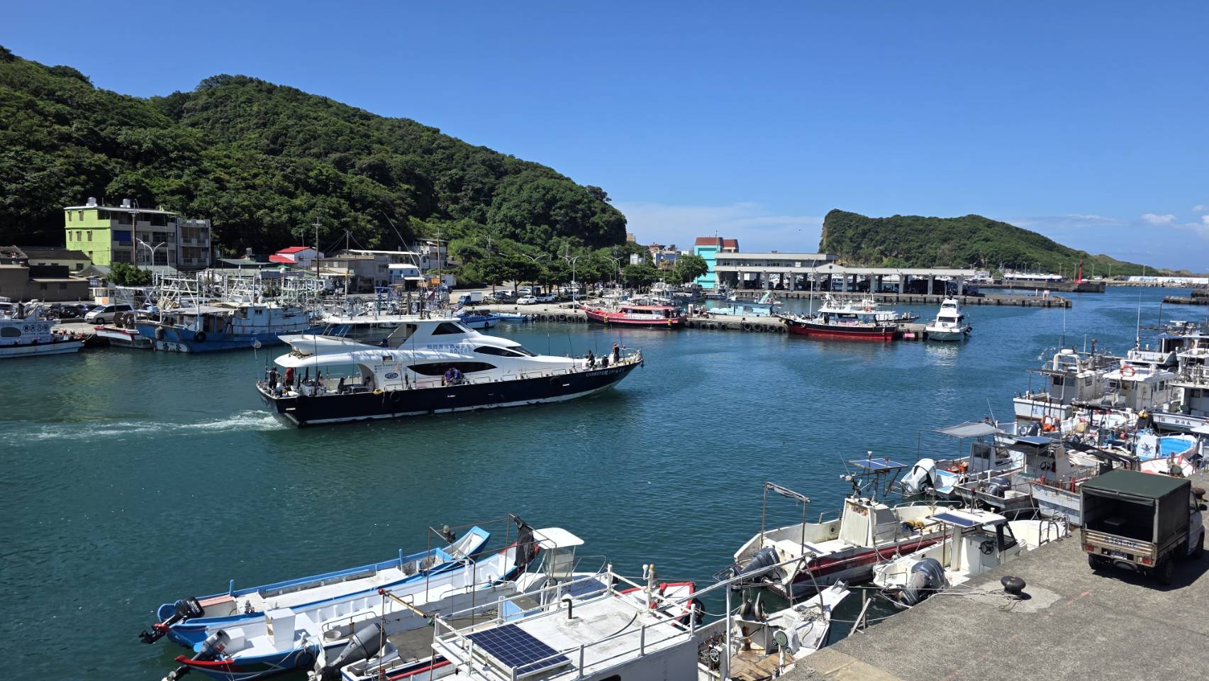 深澳漁港為全臺娛樂漁船數量最多的海釣重鎮