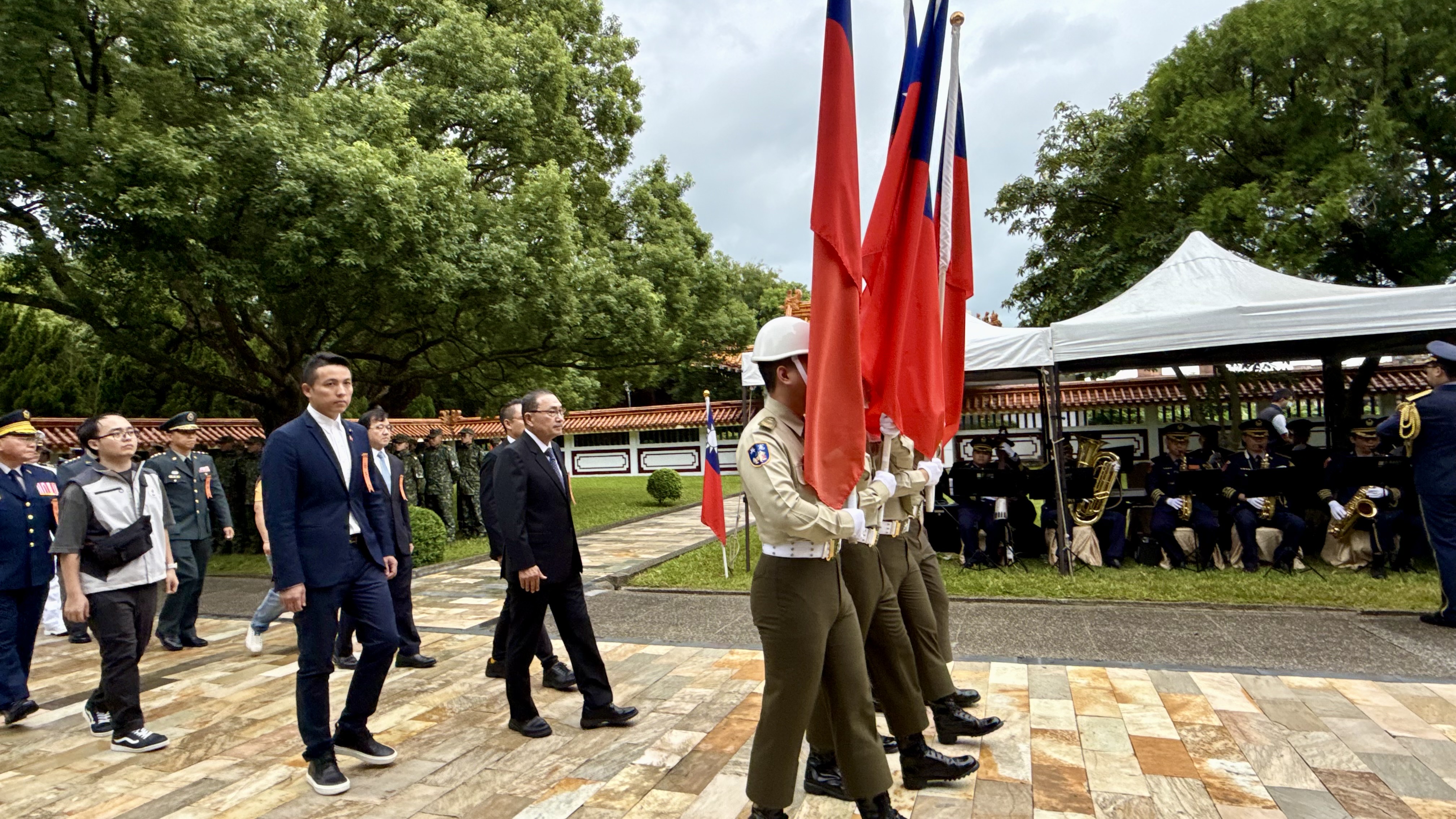 為感念先烈先賢及國軍將士的英勇奉獻，新北市政府於今（3）日九三軍人節，同步於淡水忠烈祠及樹林忠靈祠舉行秋祭大典。