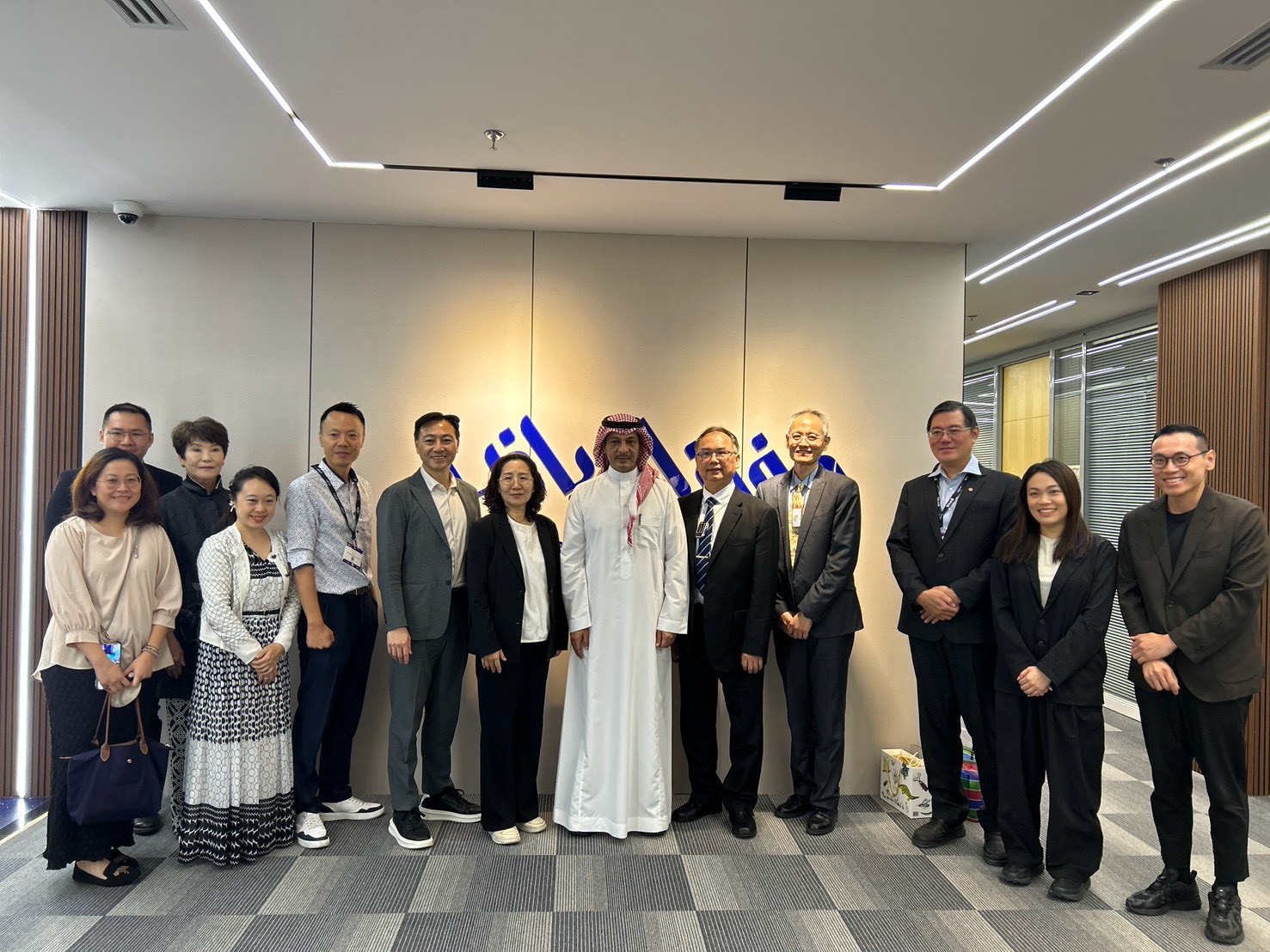 拜會「利雅德商會（Riyadh Chamber）」，擔任產業合作橋樑，並邀請推薦沙國企業參加新北市國際採購商洽會。
